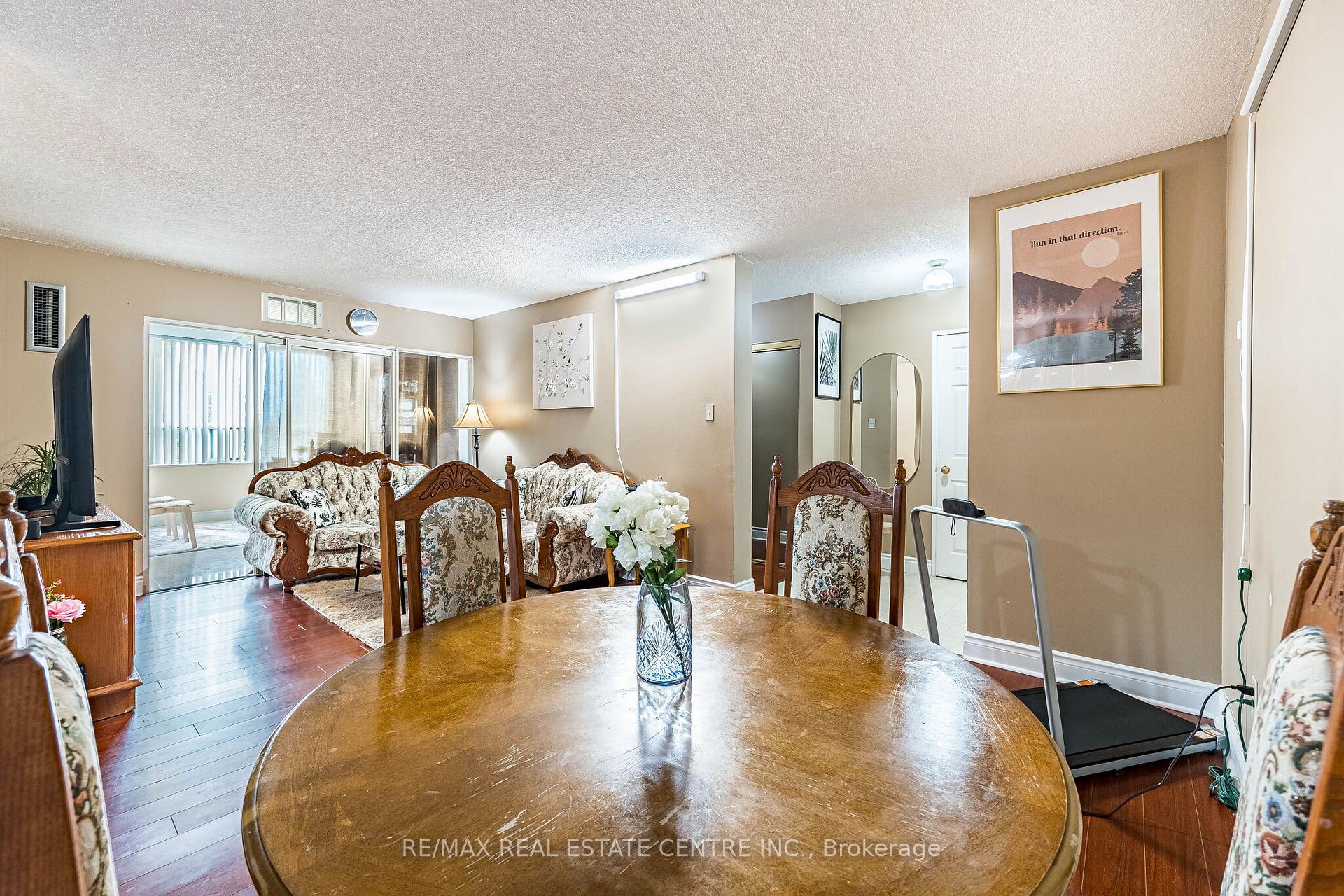 Photo 19 of Unit 210, 10 Malta Avenue, Brampton, Fletcher's Creek Village — HOMEH