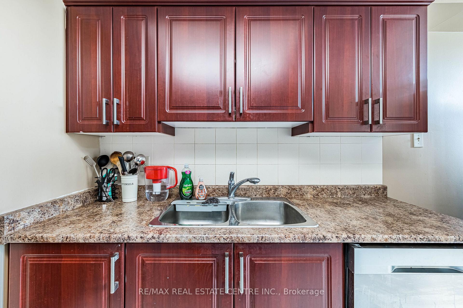 Photo 27 of Unit 210, 10 Malta Avenue, Brampton, Fletcher's Creek Village — HOMEH