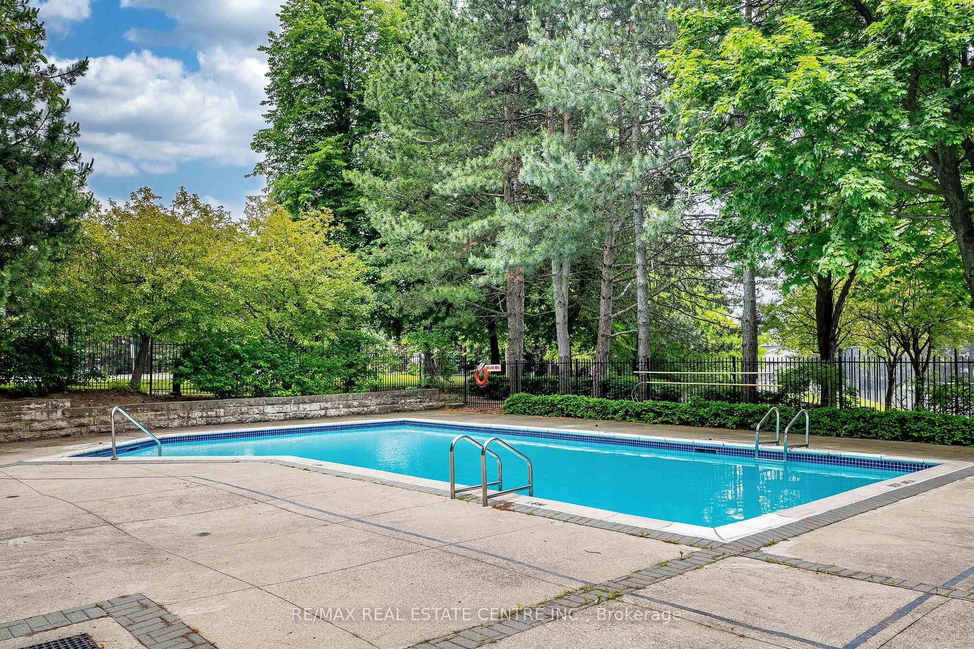 Photo 49 of Unit 210, 10 Malta Avenue, Brampton, Fletcher's Creek Village — HOMEH