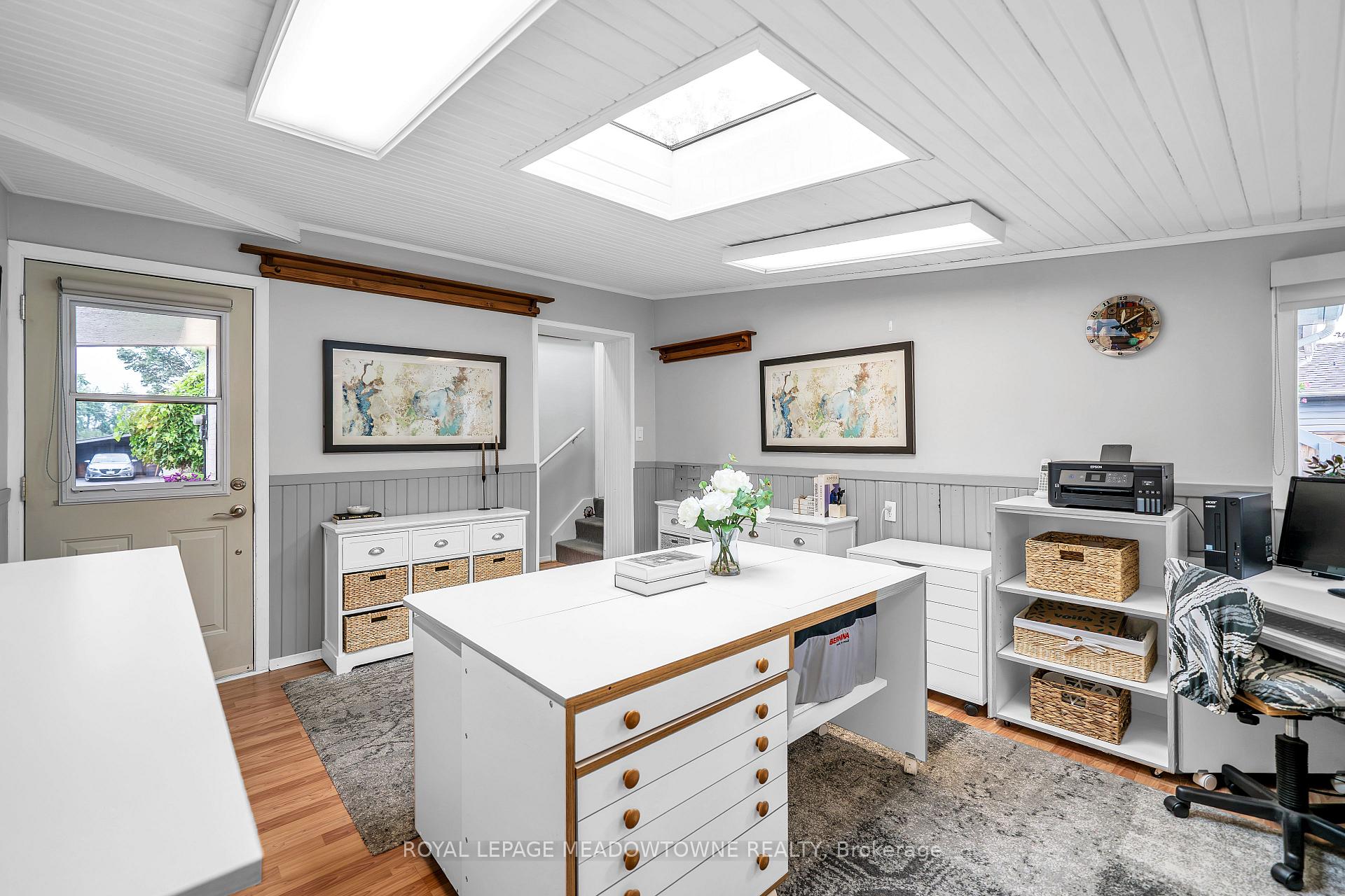 Photo 6 of 48 Garside Avenue, Whitby, Brooklin — HOMEH
