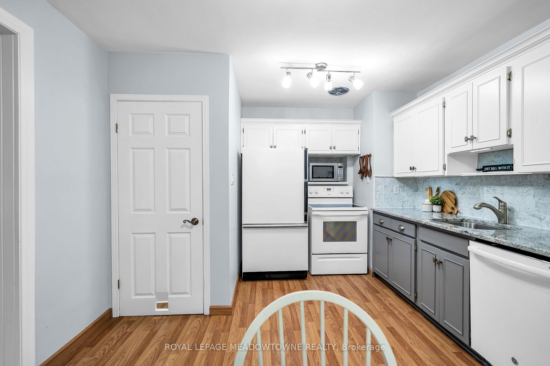 Photo 14 of 48 Garside Avenue, Whitby, Brooklin — HOMEH