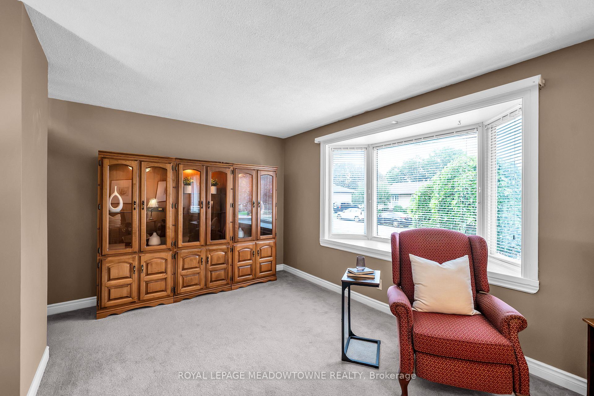 Photo 20 of 48 Garside Avenue, Whitby, Brooklin — HOMEH