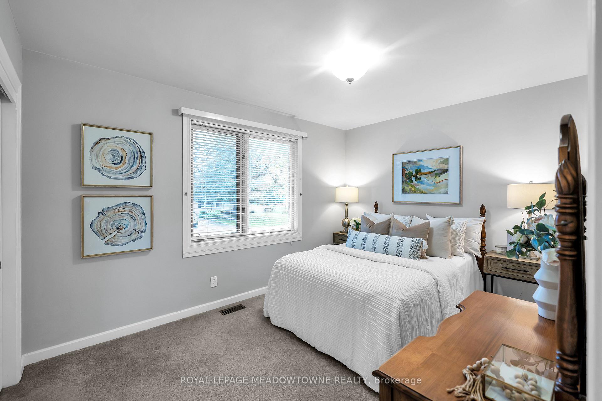 Photo 29 of 48 Garside Avenue, Whitby, Brooklin — HOMEH