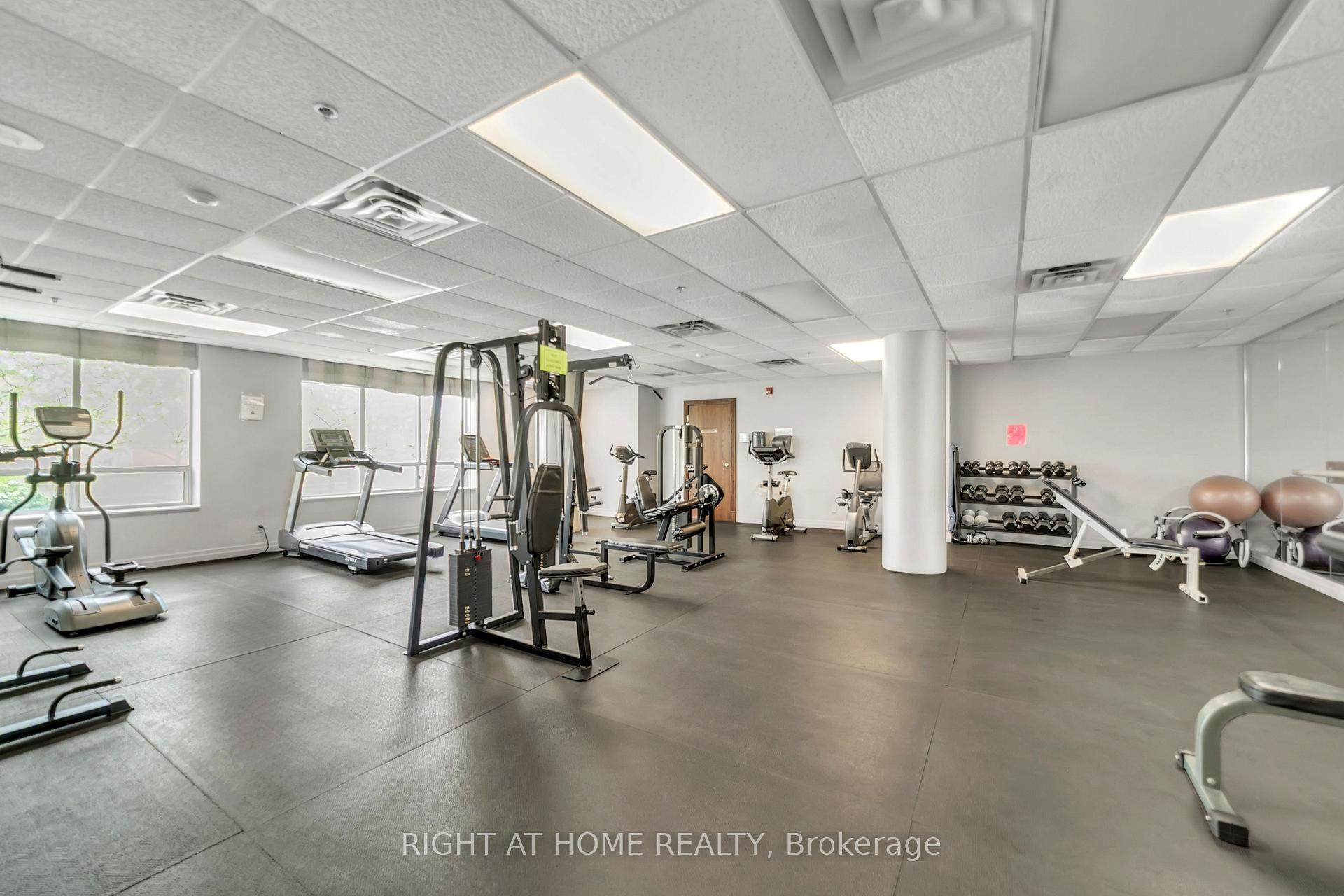 Photo 26 of Unit 1202, 11 Oneida Crescent, Richmond Hill, Langstaff — HOMEH