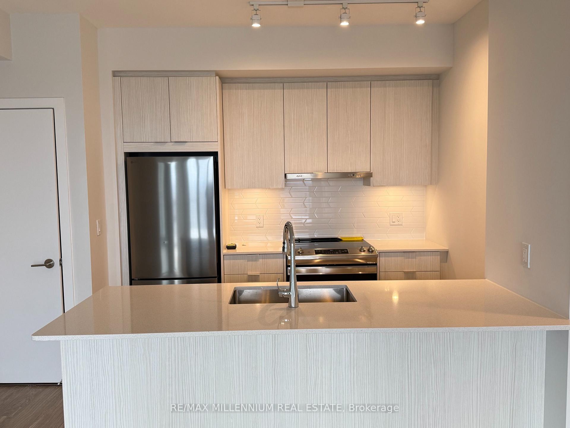 Photo 3 of Unit 1607, 430 Square One Drive, Mississauga, Creditview — HOMEH