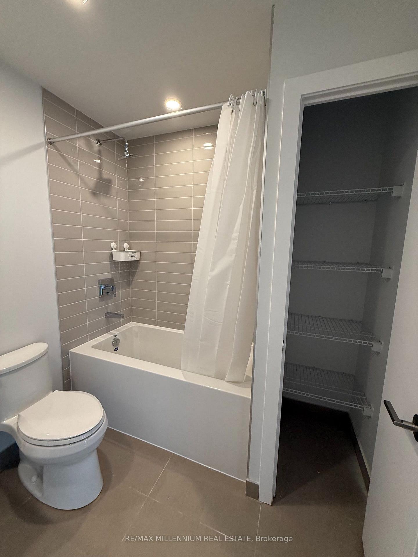 Photo 9 of Unit 1607, 430 Square One Drive, Mississauga, Creditview — HOMEH
