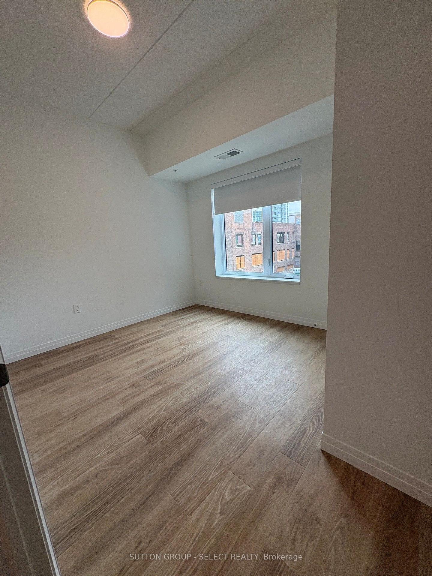 Photo 6 of Unit 313, 351 Hill Street, London, East K — HOMEH