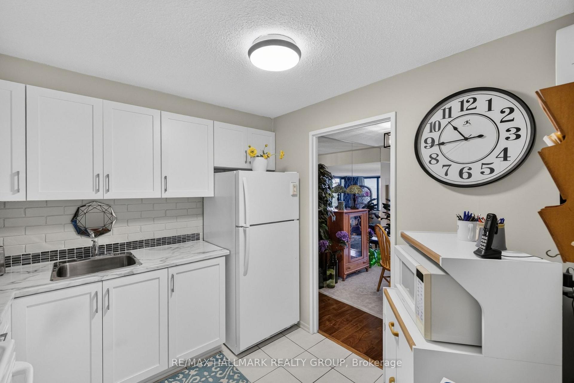 Photo 13 of Unit 1005, 415 Greenview Avenue, Ottawa, Britannia — HOMEH