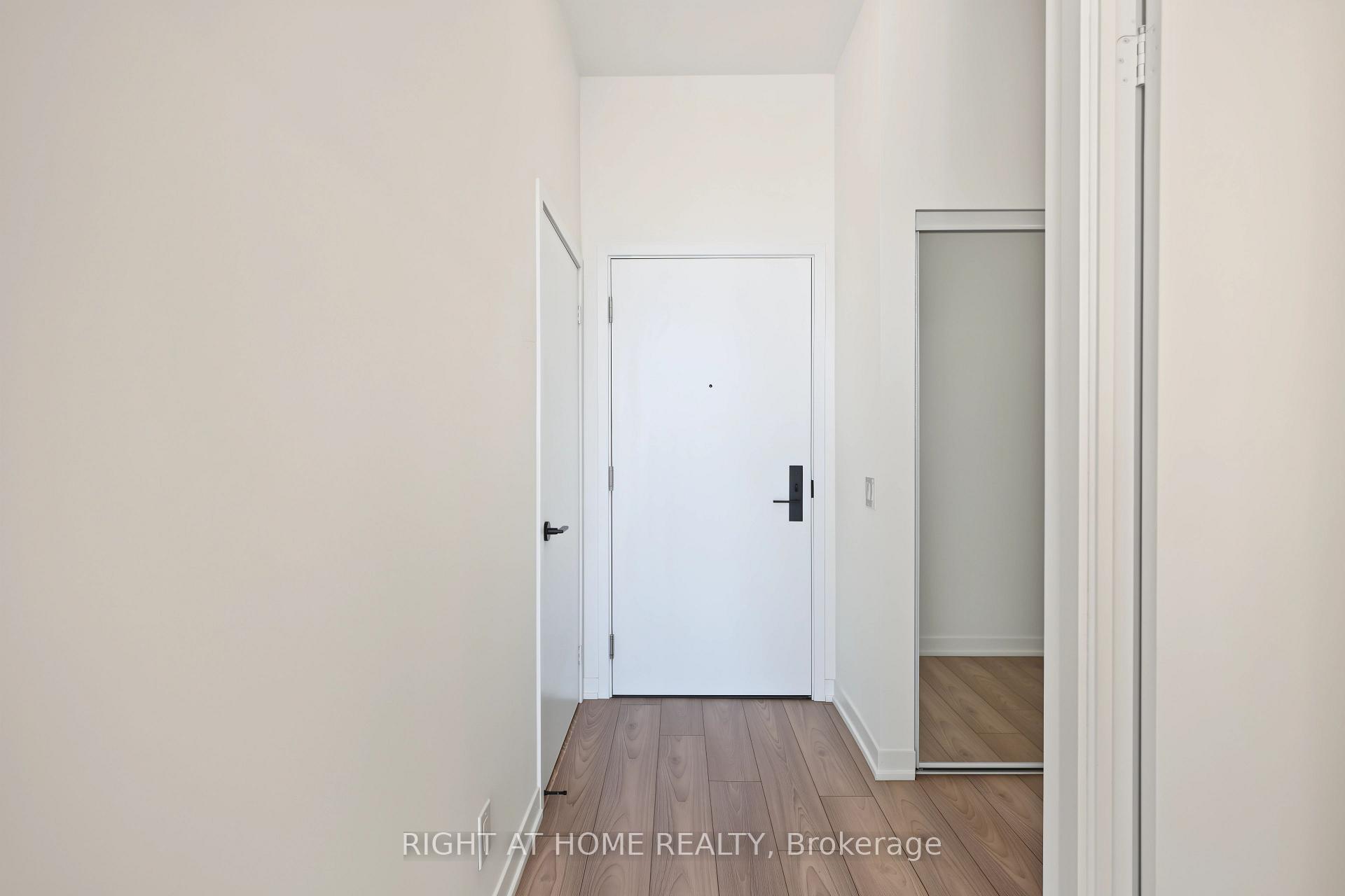 Photo 7 of Unit 421, 285 Dufferin Street, Toronto, South Parkdale — HOMEH