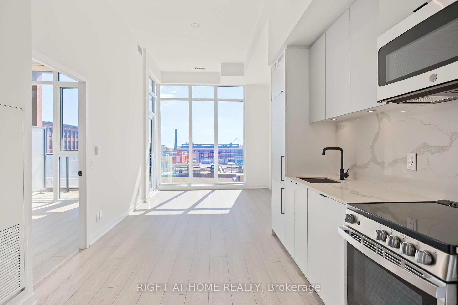 Photo 11 of Unit 421, 285 Dufferin Street, Toronto, South Parkdale — HOMEH