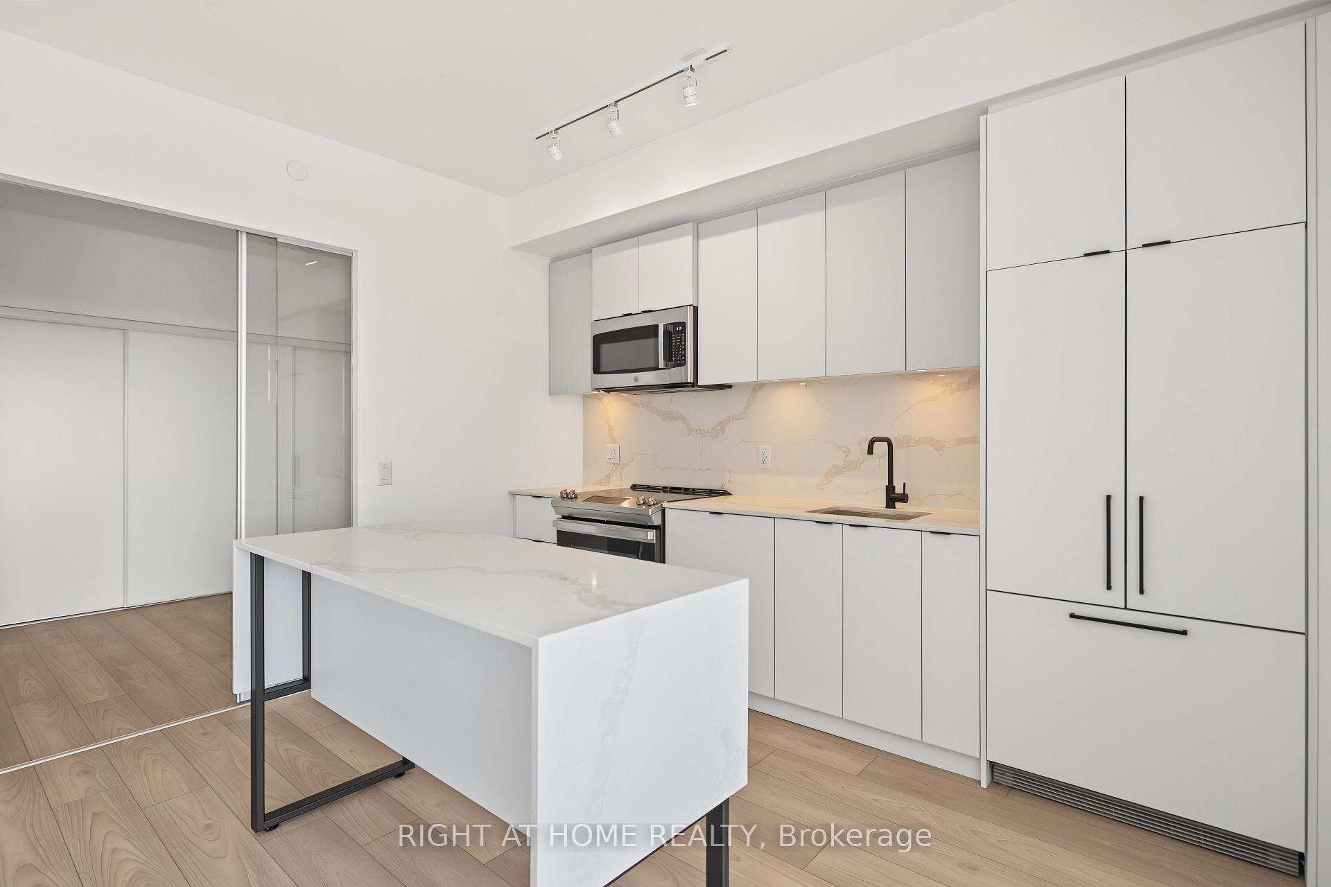 Photo 12 of Unit 619, 285 Dufferin Street, Toronto, South Parkdale — HOMEH