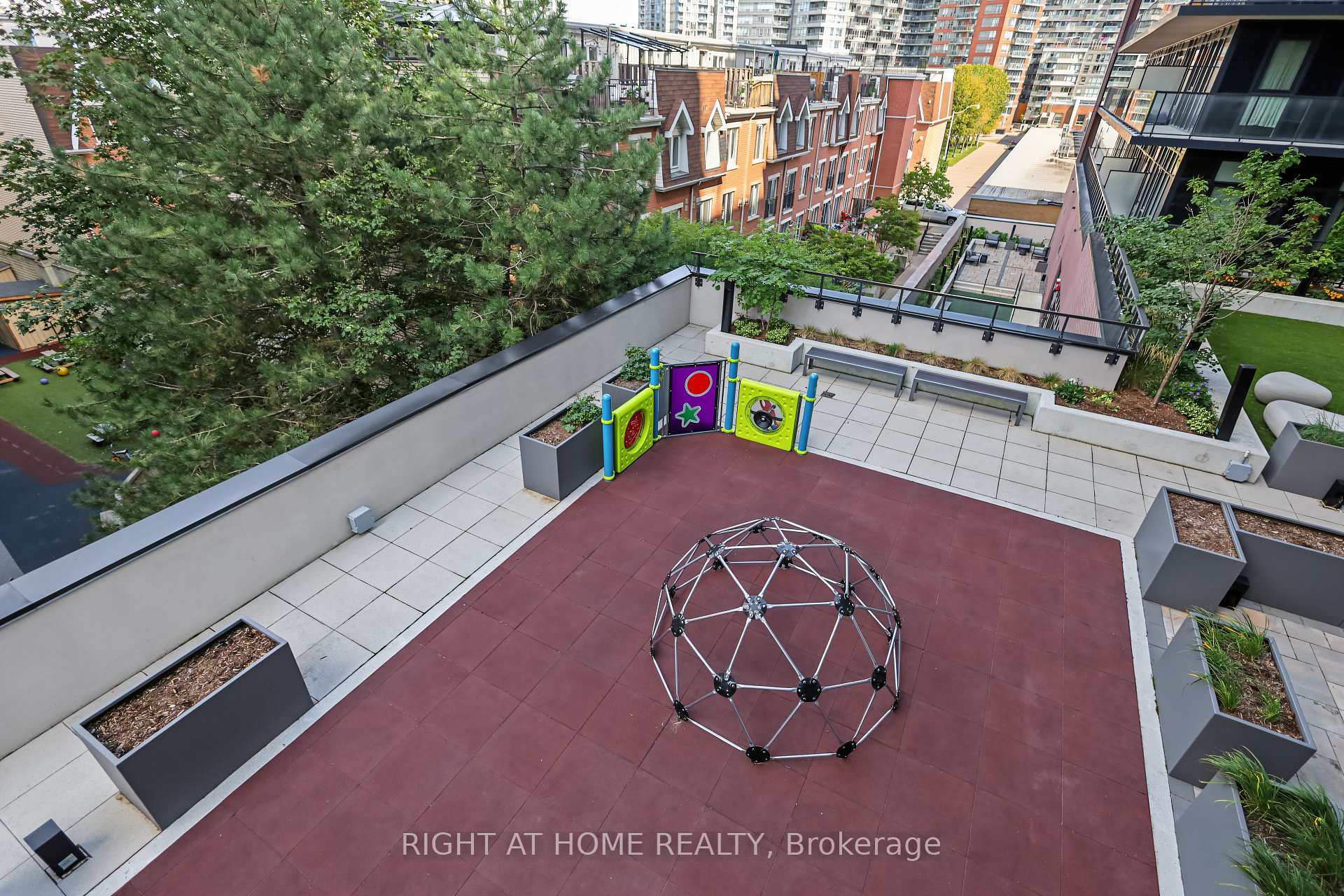 Photo 21 of Unit 335, 285 Dufferin Street, Toronto, South Parkdale — HOMEH