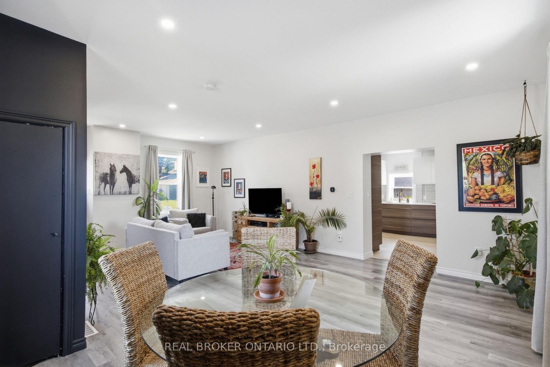 Photo 14 of 520 Elma Street W, North Perth, Listowel — HOMEH