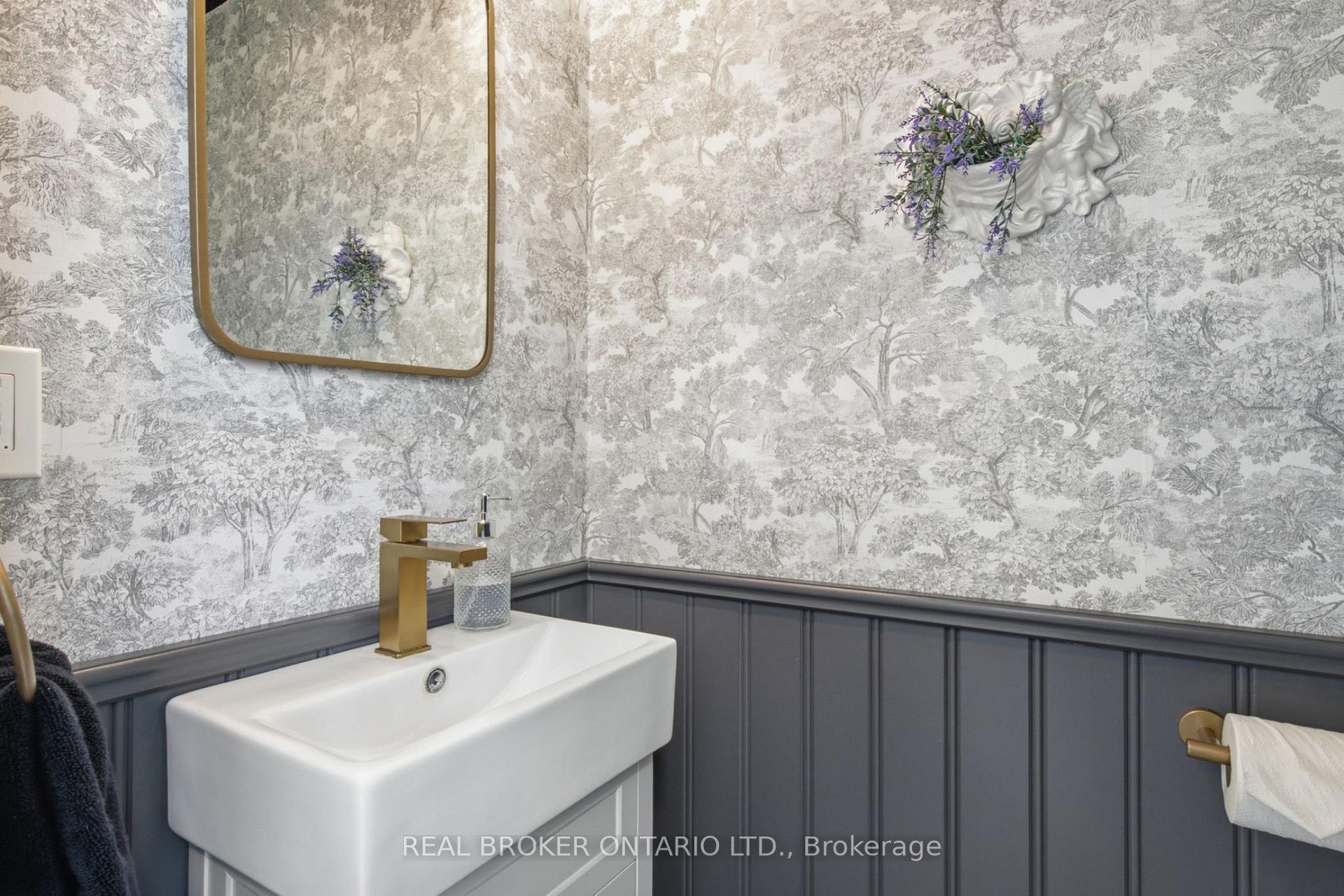 Photo 23 of 520 Elma Street W, North Perth, Listowel — HOMEH
