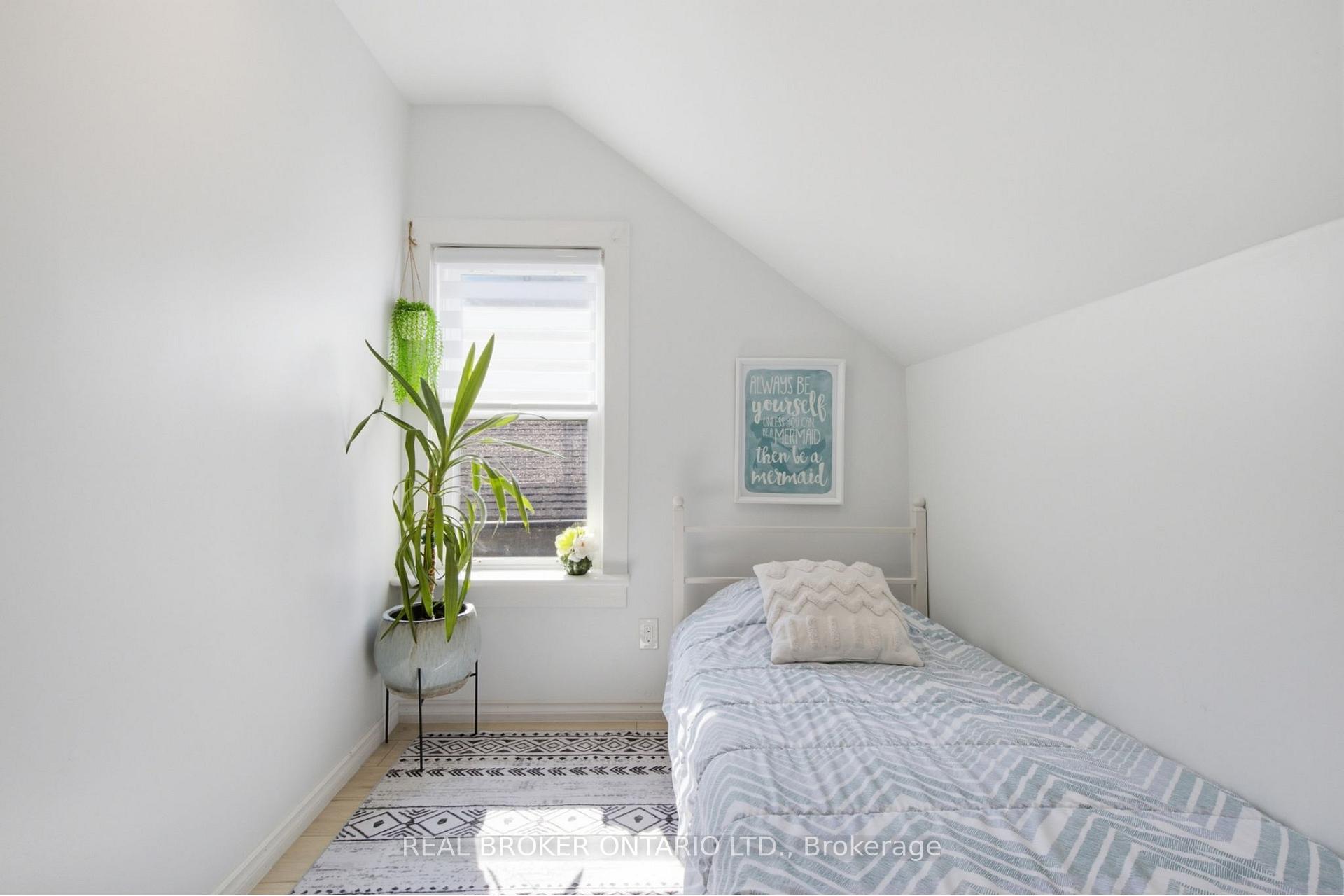 Photo 30 of 520 Elma Street W, North Perth, Listowel — HOMEH