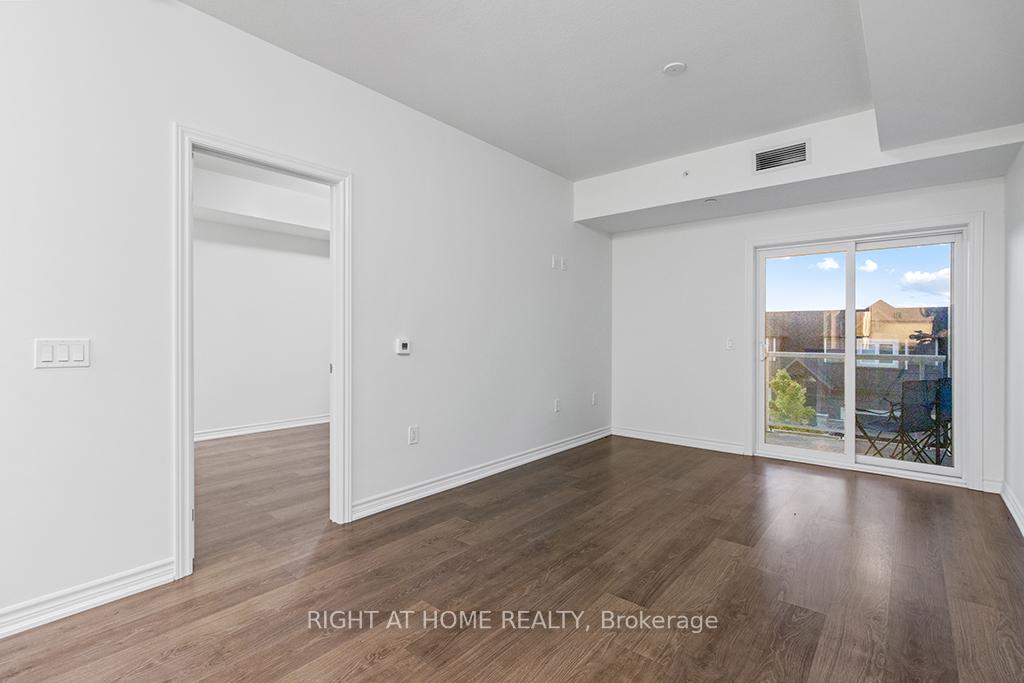 Photo 17 of Unit 215, 5 Spooner Crescent, Collingwood — HOMEH