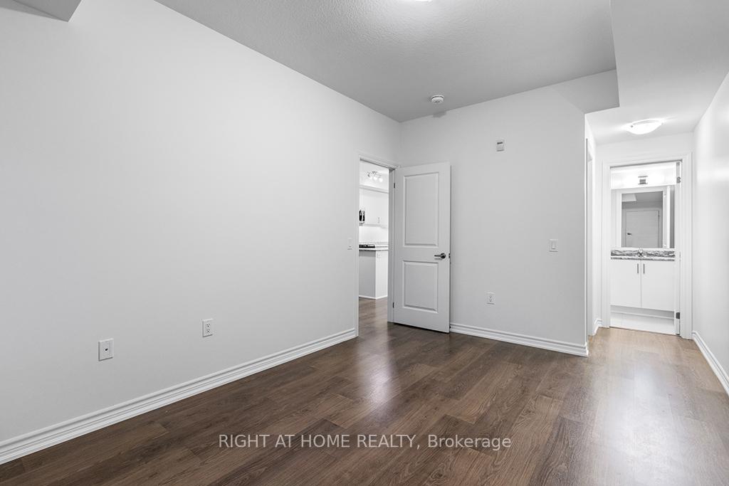 Photo 23 of Unit 215, 5 Spooner Crescent, Collingwood — HOMEH