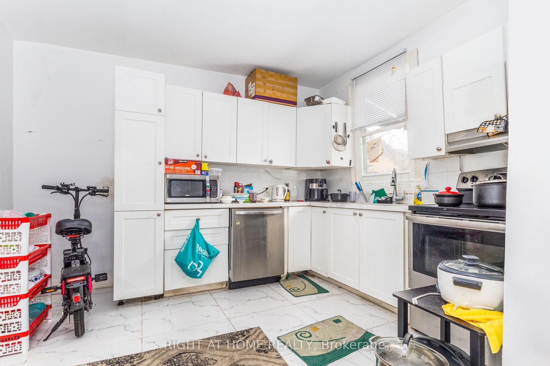 Photo 30 of 179 Wilson Street, Hamilton, Beasley — HOMEH