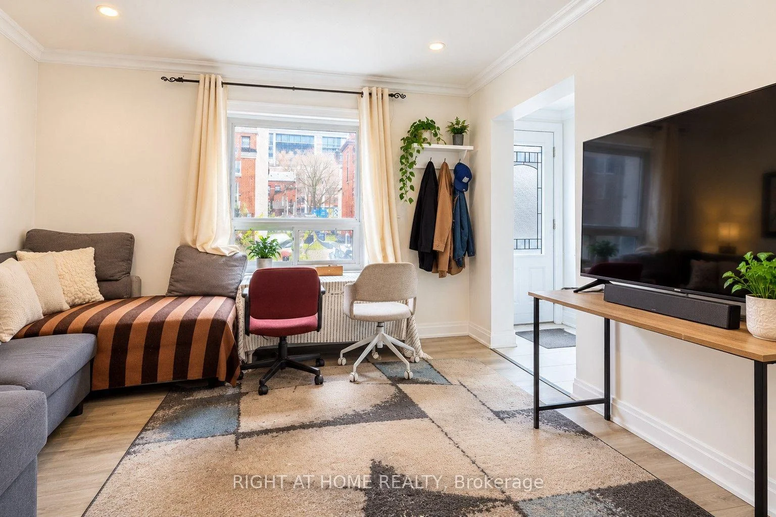 Photo 7 of 179 Wilson Street, Hamilton, Beasley — HOMEH
