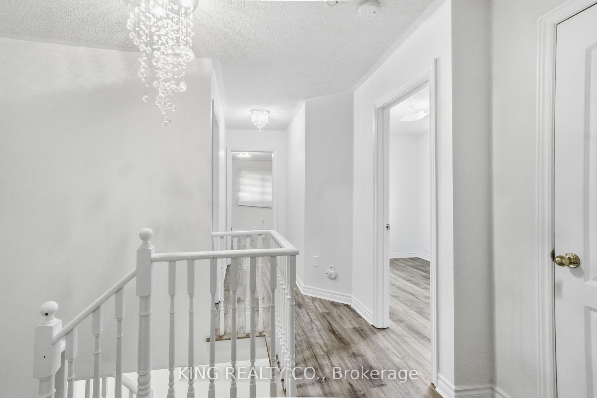 Photo 26 of 81 Tessler Crescent, Brampton, Brampton West — HOMEH