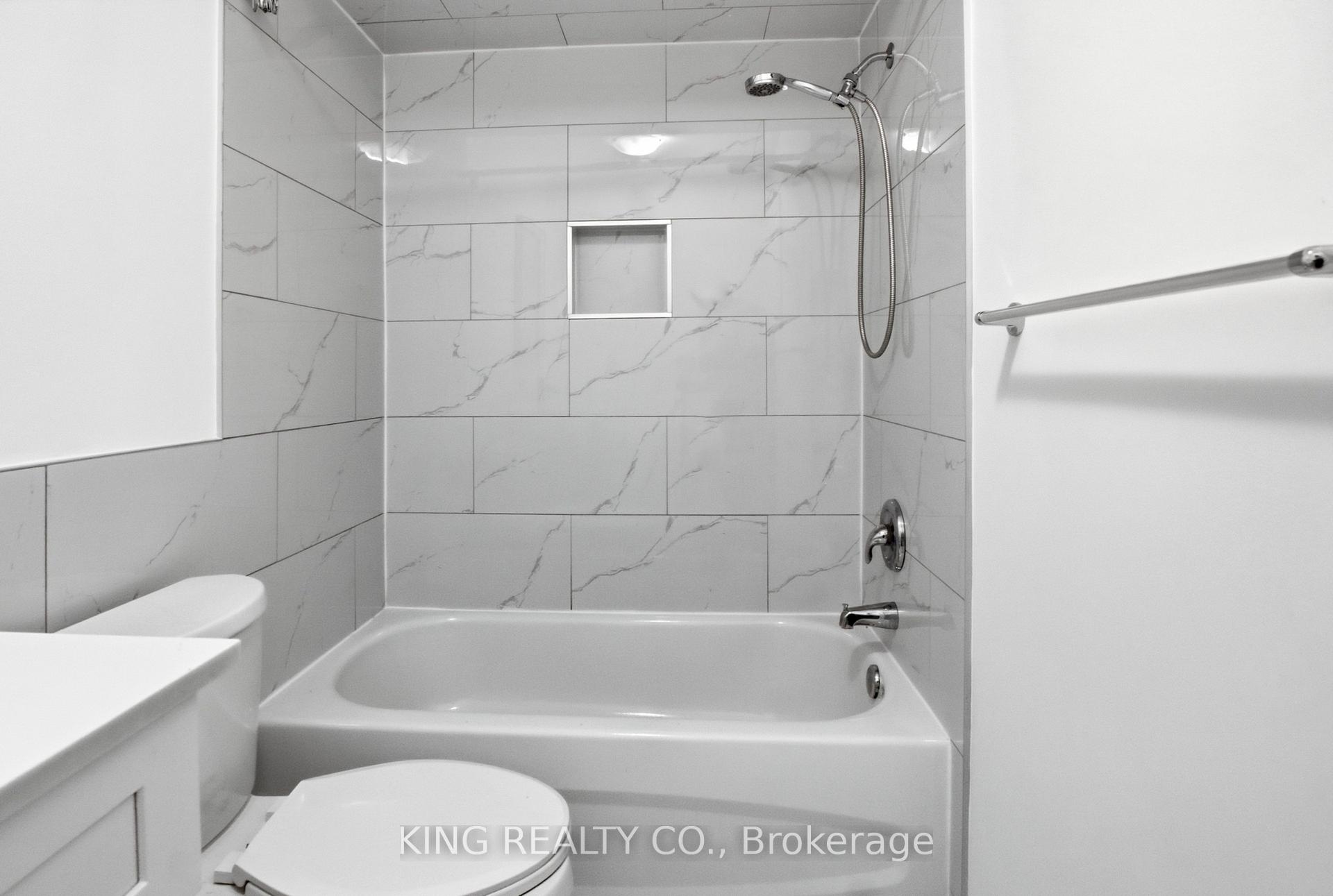 Photo 30 of 81 Tessler Crescent, Brampton, Brampton West — HOMEH