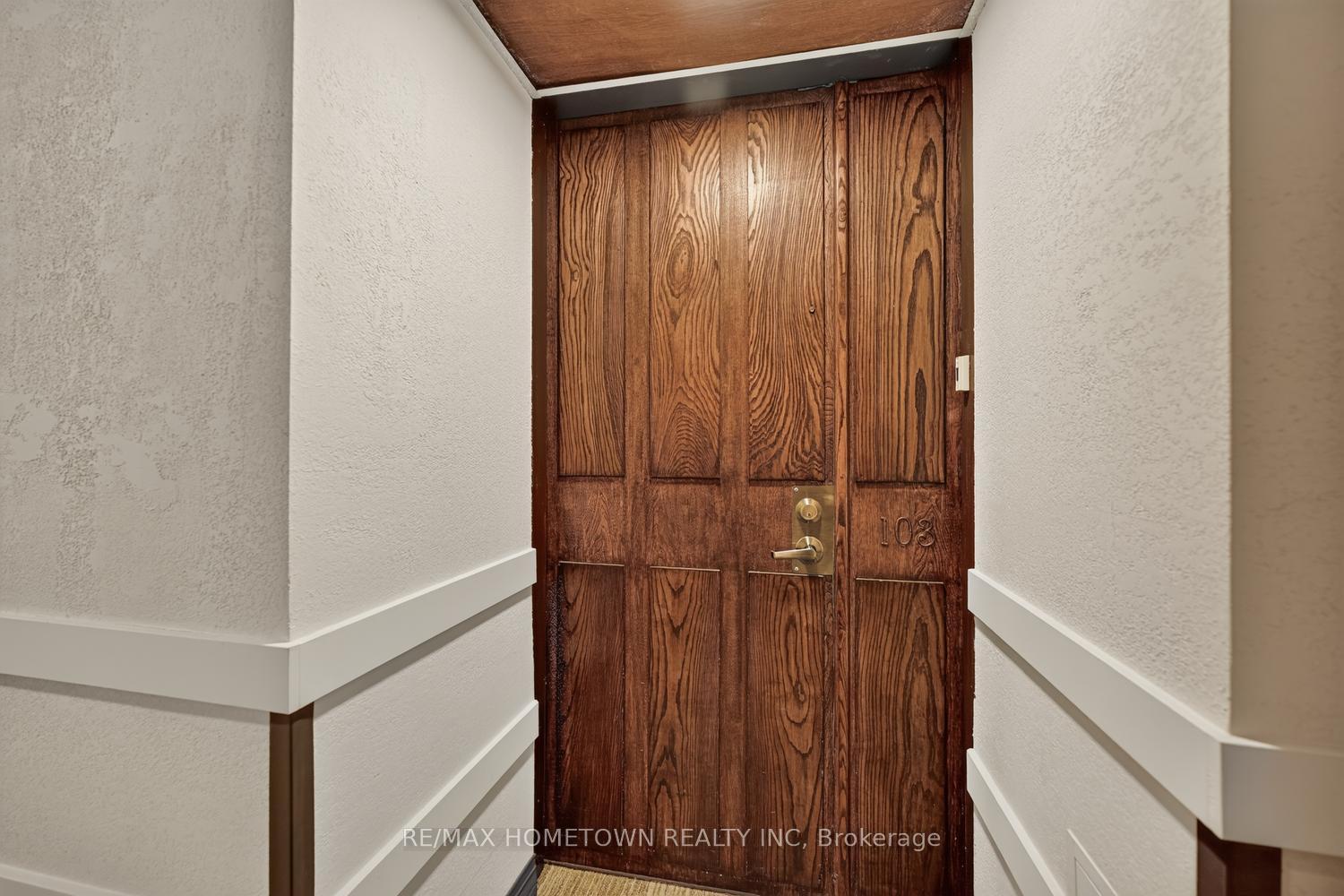 Photo 10 of Unit 103, 55 Water Street E, Brockville, Brockville — HOMEH