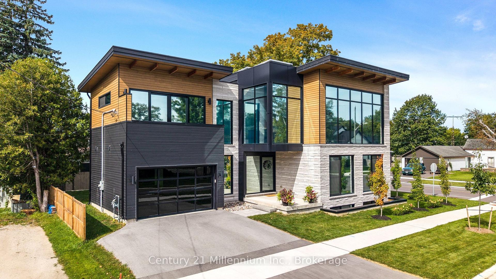 Photo of 41 Alice Street W