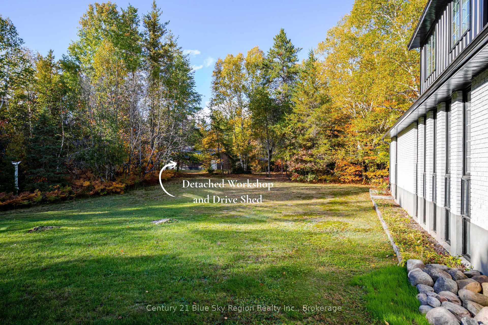 Photo 42 of 1 Springdale Drive, North Bay, Airport — HOMEH