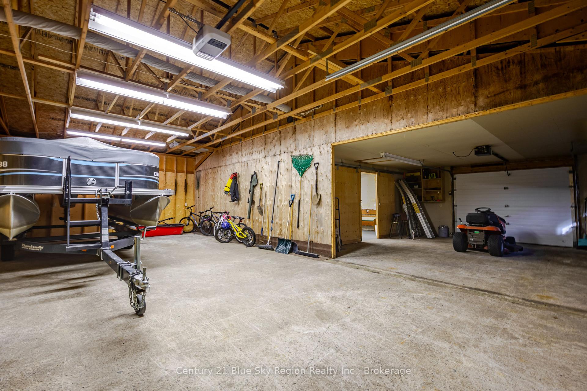 Photo 46 of 1 Springdale Drive, North Bay, Airport — HOMEH