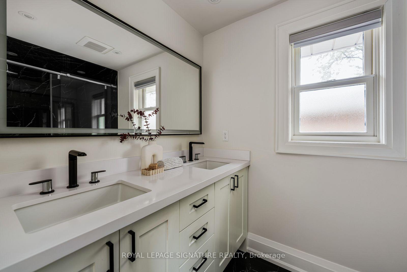 Photo 16 of 9 Danville Drive, North York, St. Andrew-Windfields — HOMEH