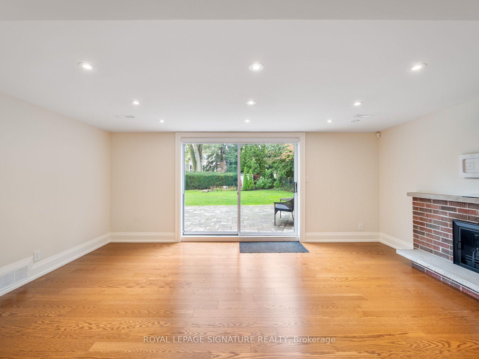 Photo 24 of 9 Danville Drive, North York, St. Andrew-Windfields — HOMEH