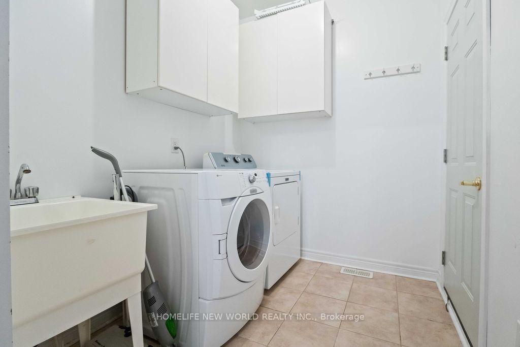Photo 24 of 332 Williamson Road, Markham, Greensborough — HOMEH