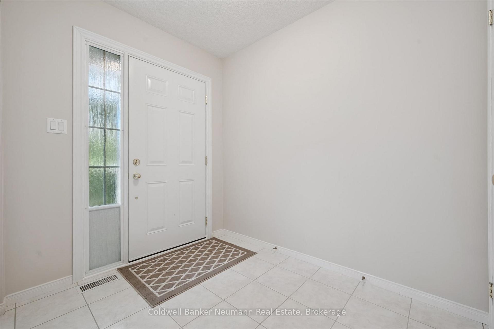 Photo 3 of Unit 20, 941 Gordon Street, Guelph, Kortright West — HOMEH