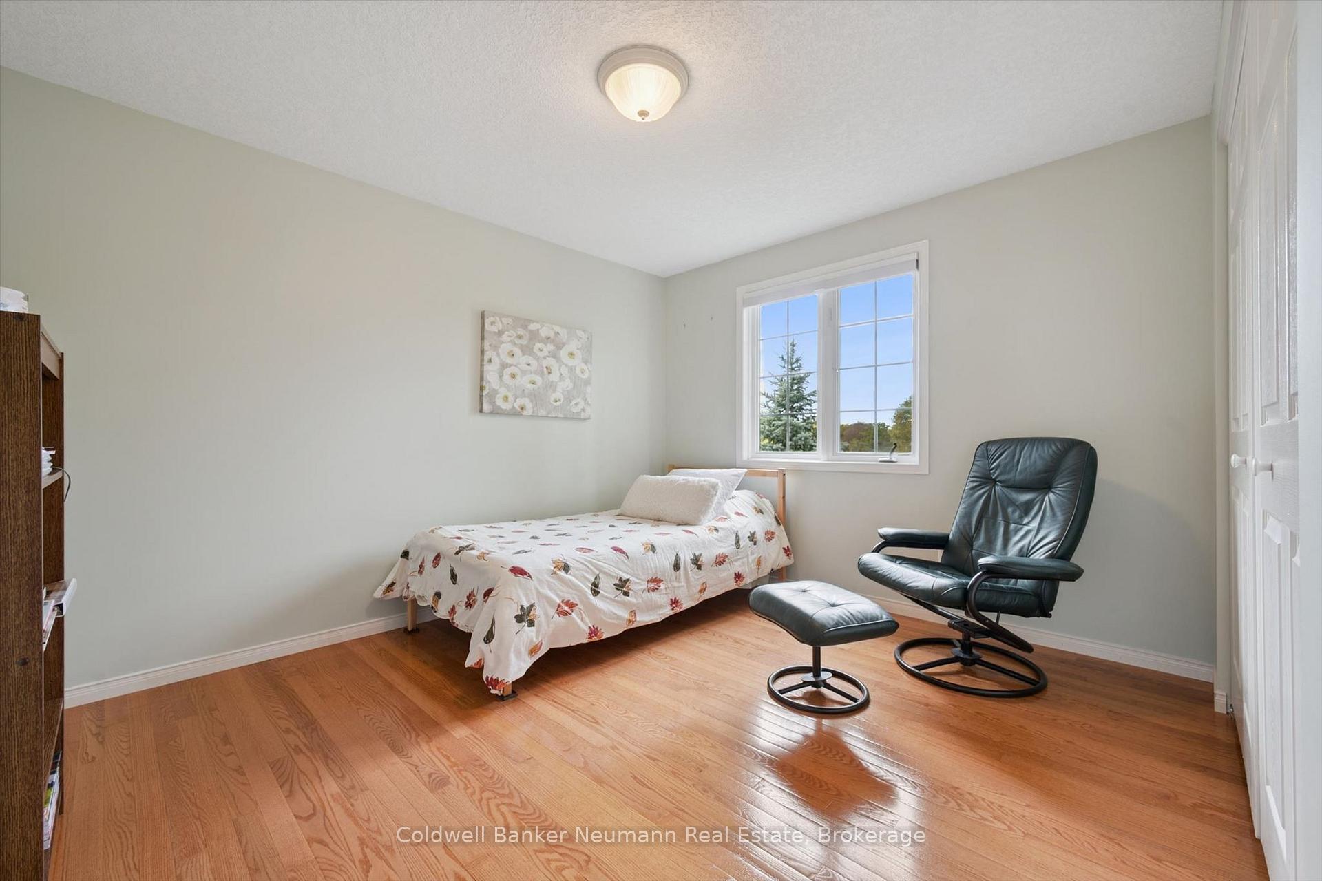 Photo 14 of Unit 20, 941 Gordon Street, Guelph, Kortright West — HOMEH