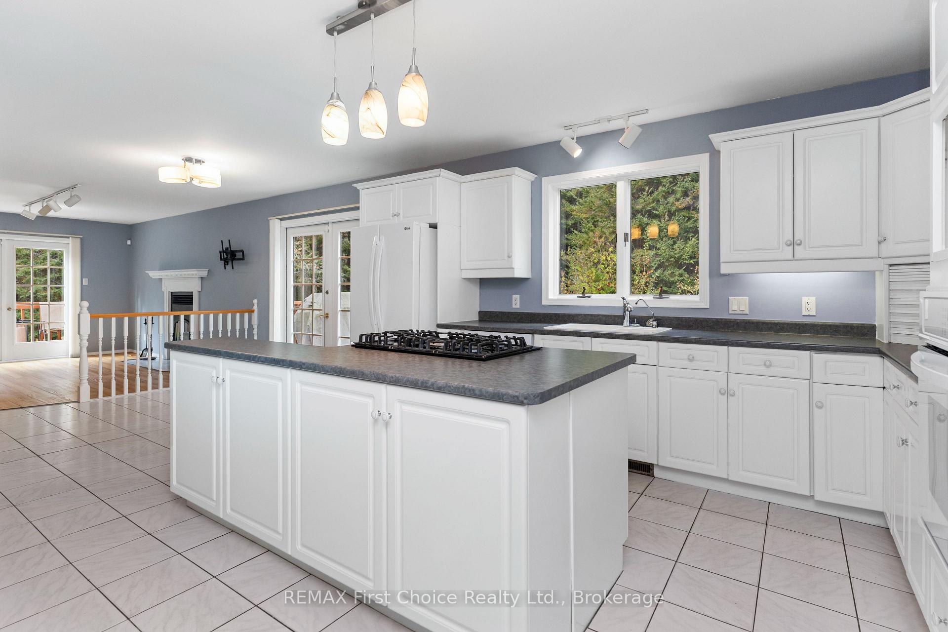 Photo 16 of 2086 Granite Road Granite Road, Thunder Bay, McIntyre South — HOMEH