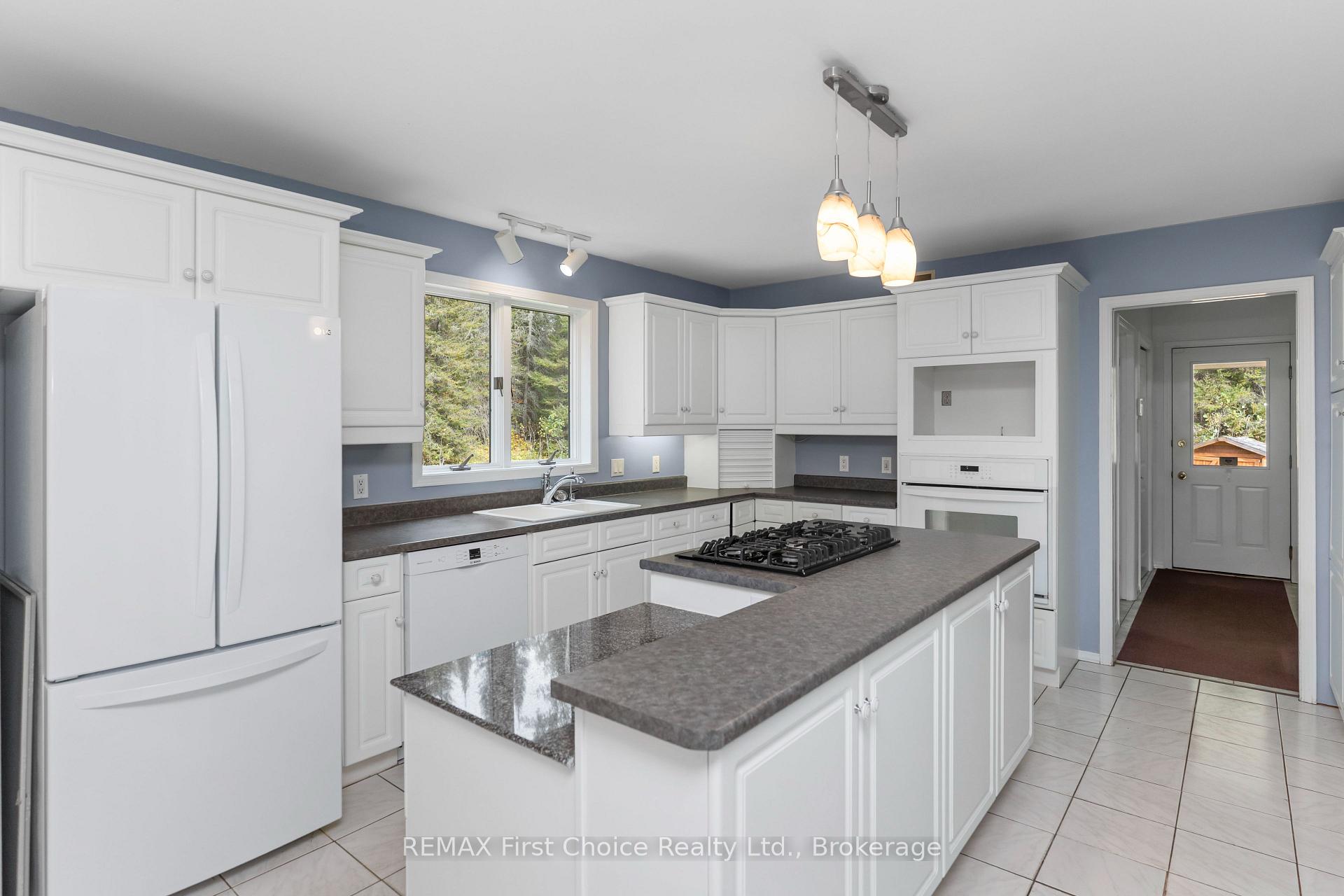 Photo 19 of 2086 Granite Road Granite Road, Thunder Bay, McIntyre South — HOMEH