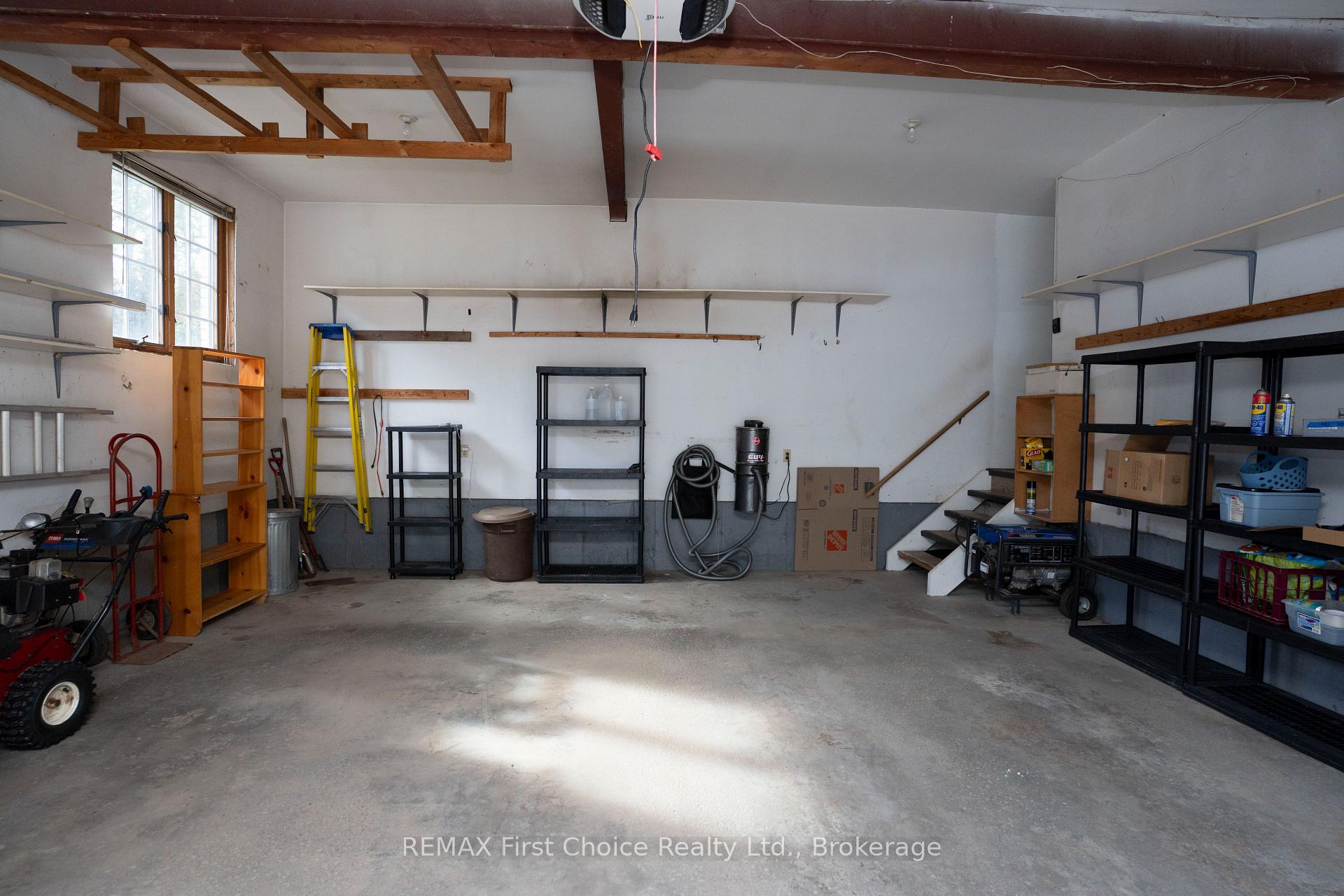 Photo 47 of 2086 Granite Road Granite Road, Thunder Bay, McIntyre South — HOMEH