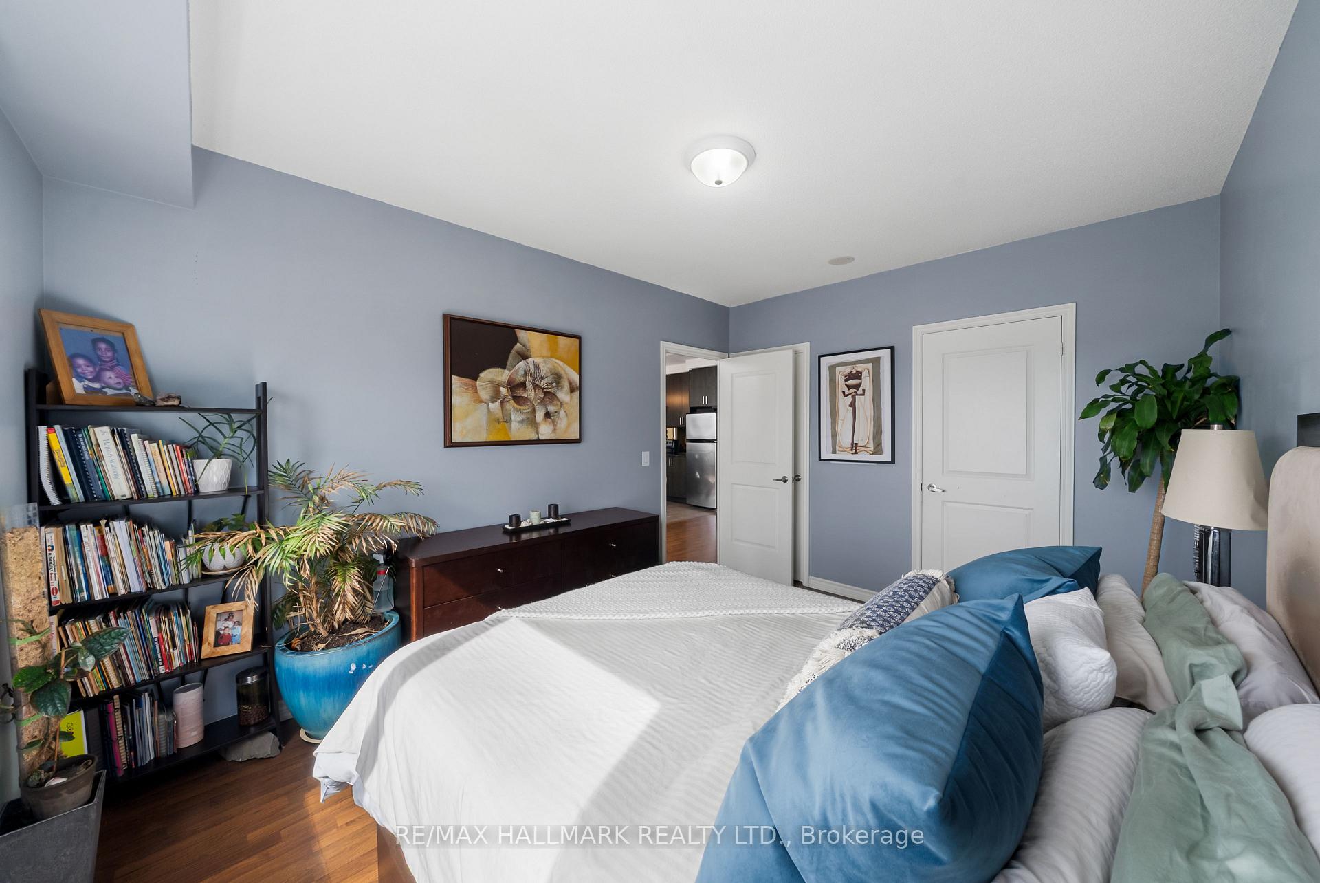 Photo 19 of Unit 1609, 9235 Jane Street, Vaughan, Maple — HOMEH
