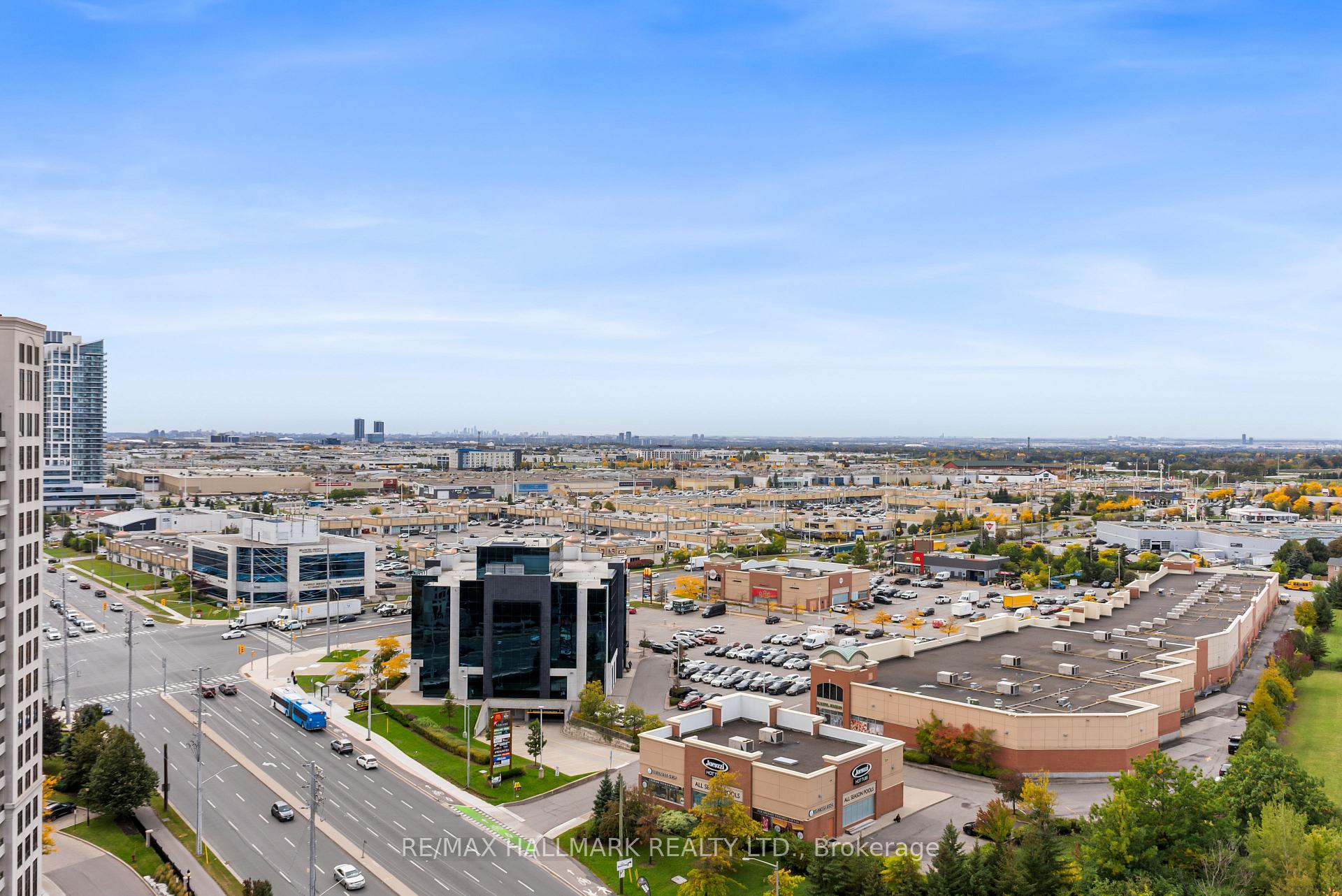 Photo 23 of Unit 1609, 9235 Jane Street, Vaughan, Maple — HOMEH