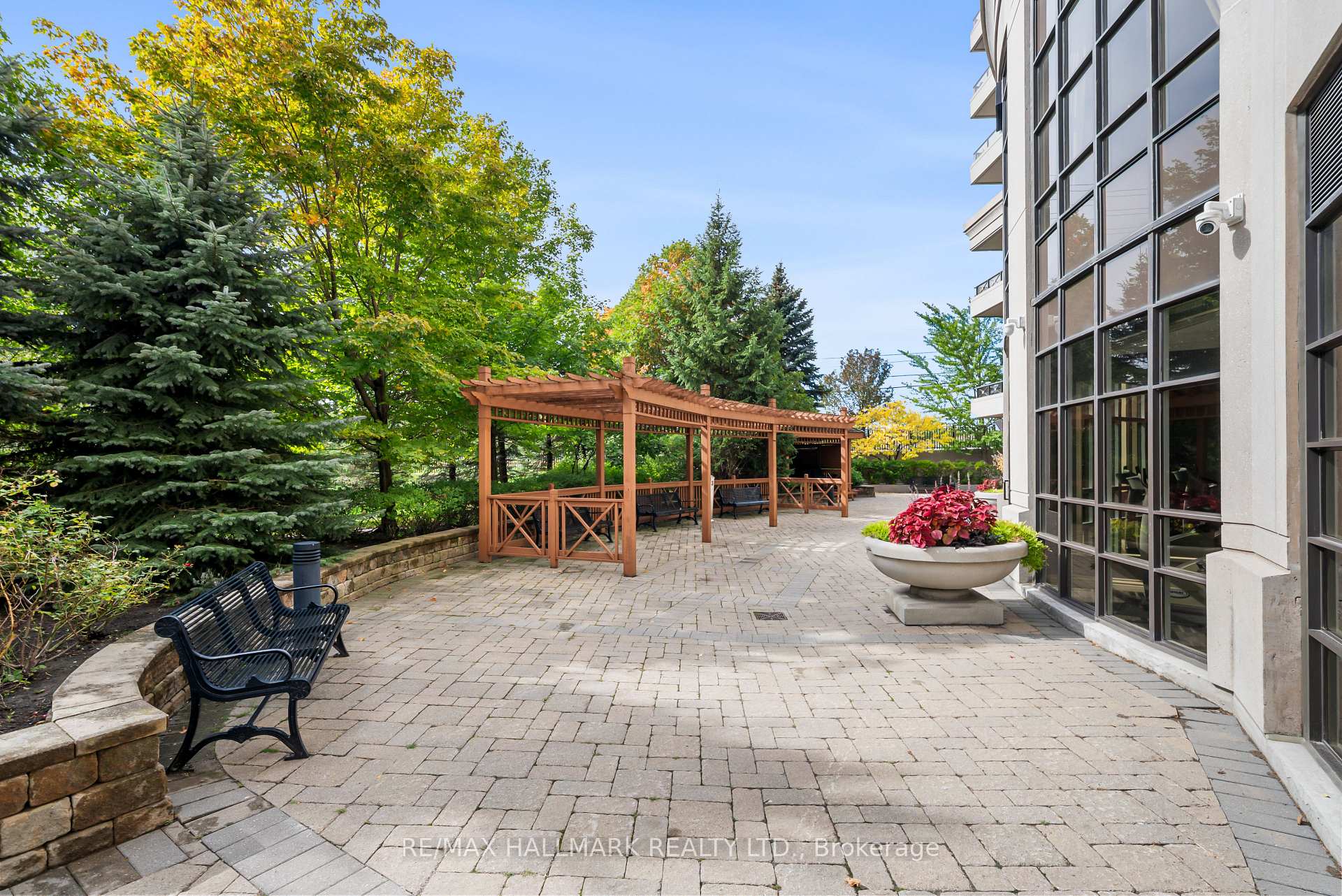 Photo 37 of Unit 1609, 9235 Jane Street, Vaughan, Maple — HOMEH