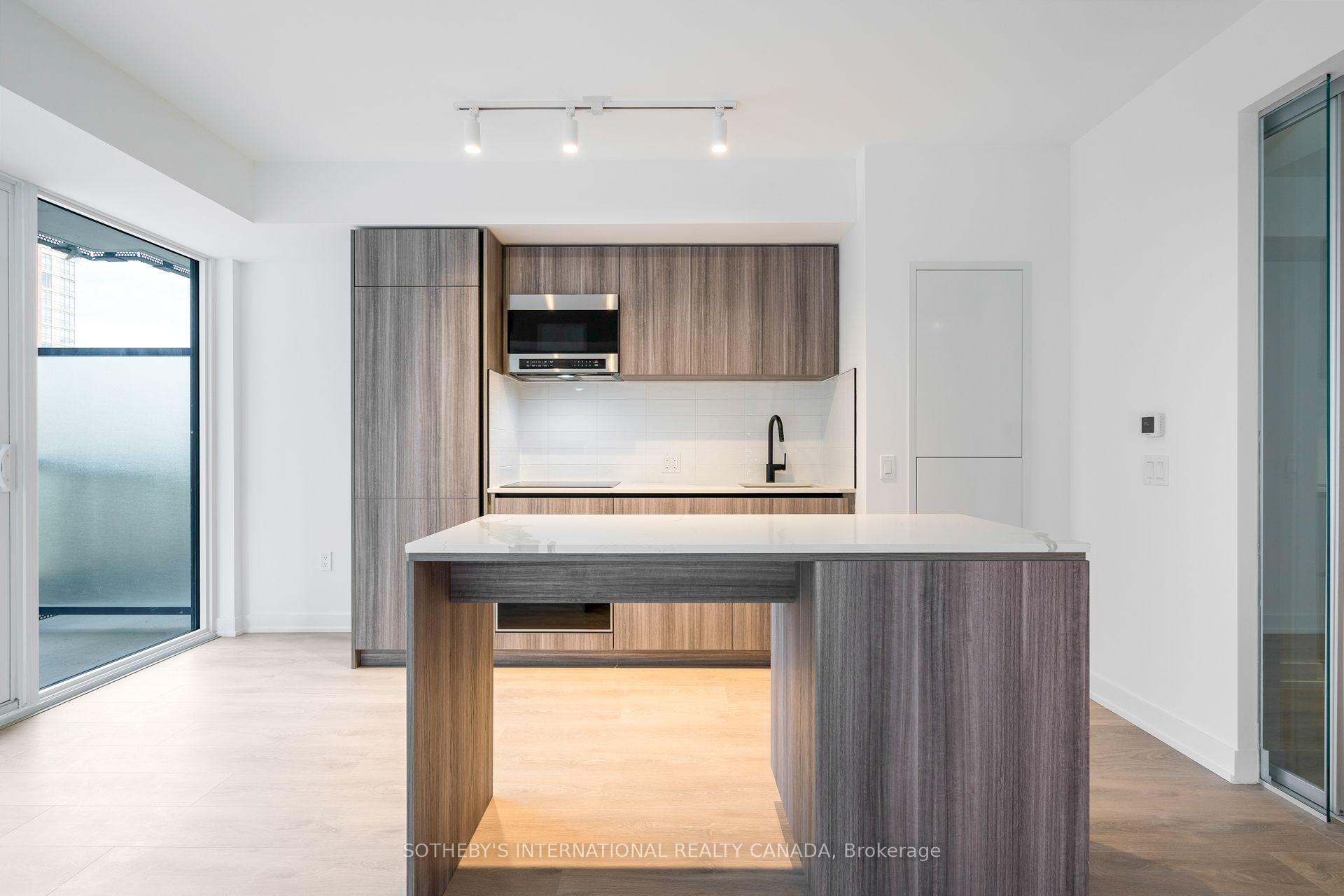 Photo 13 of Unit 407, 117 Broadway Avenue, Toronto, Mount Pleasant West — HOMEH
