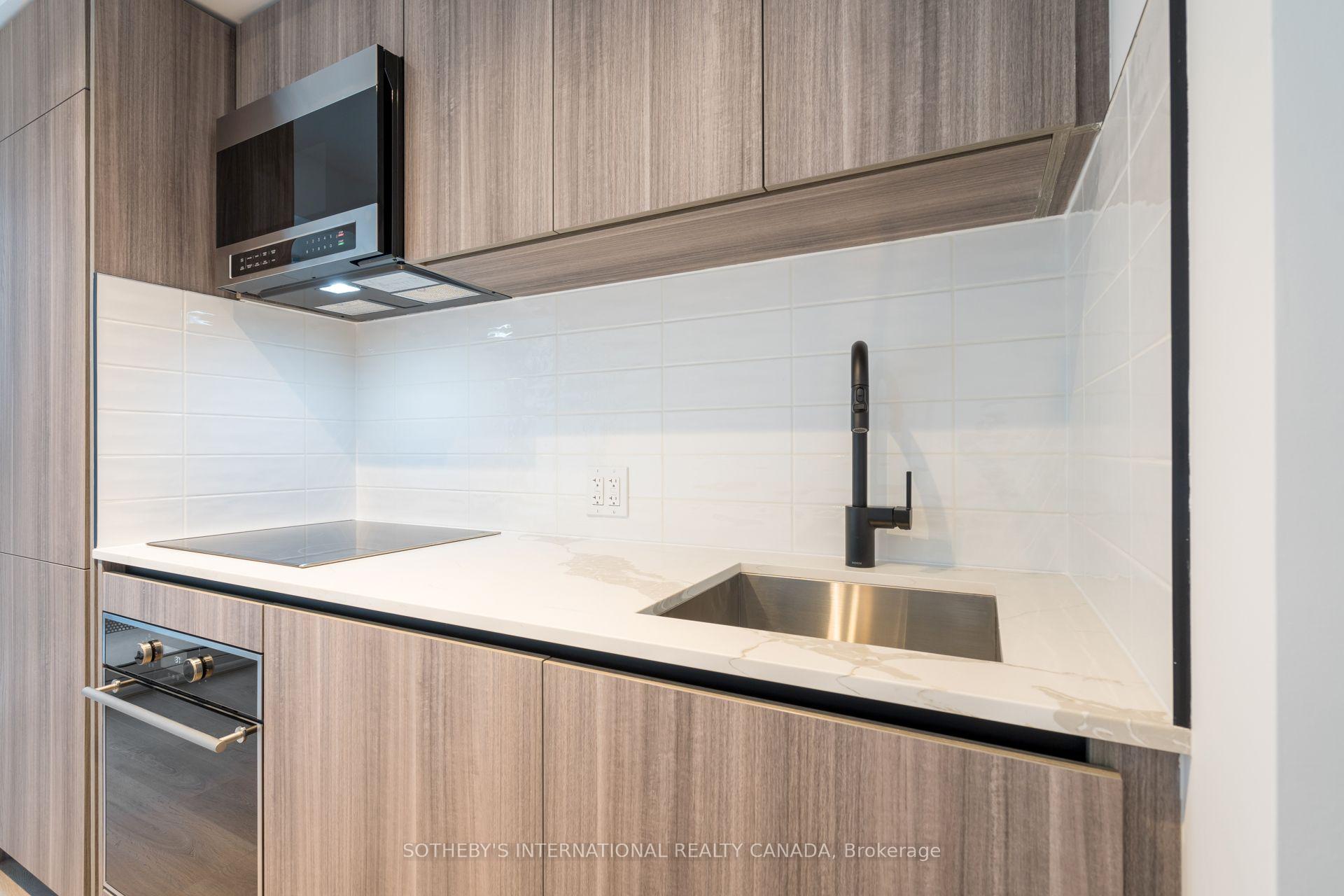 Photo 19 of Unit 407, 117 Broadway Avenue, Toronto, Mount Pleasant West — HOMEH