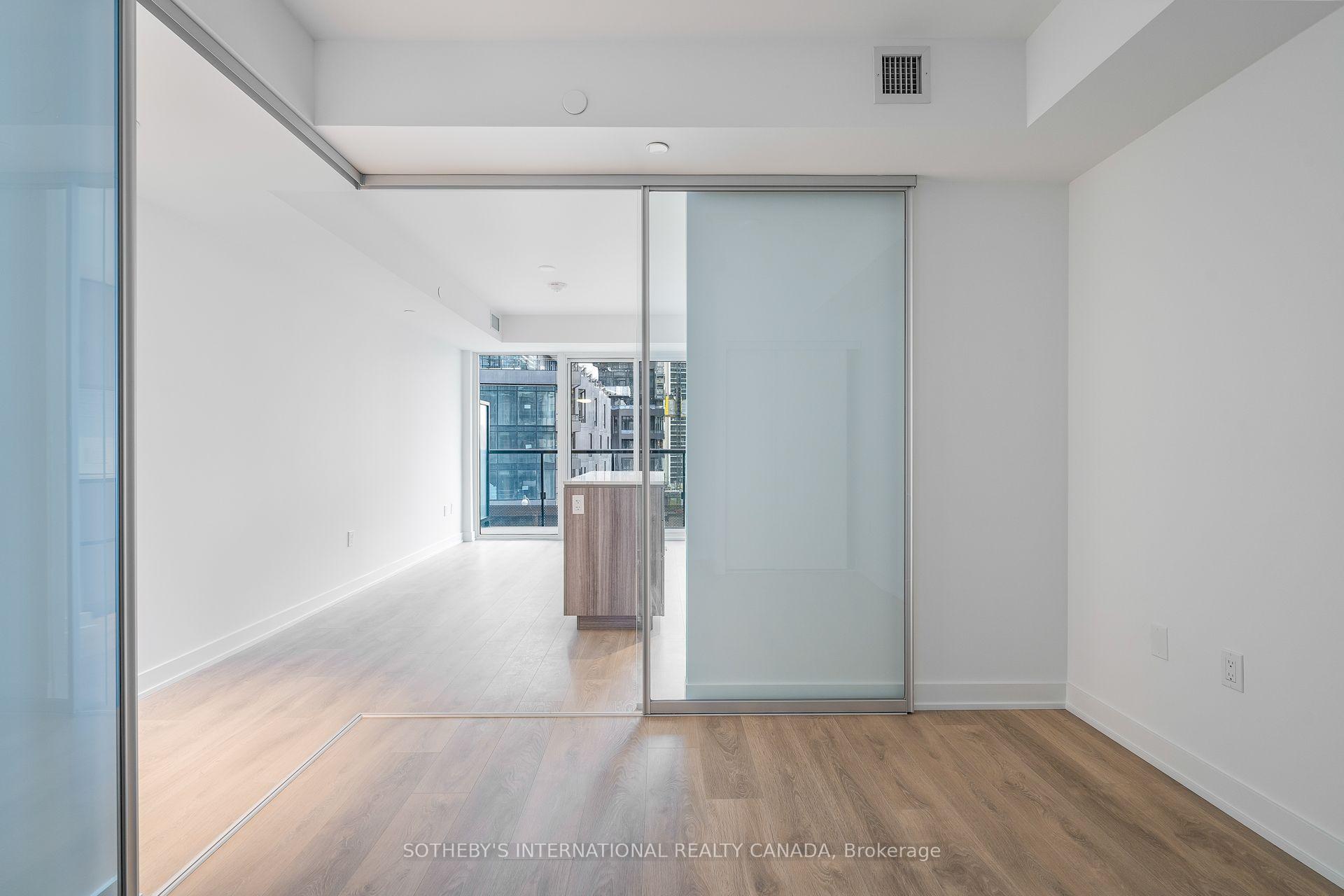 Photo 26 of Unit 407, 117 Broadway Avenue, Toronto, Mount Pleasant West — HOMEH
