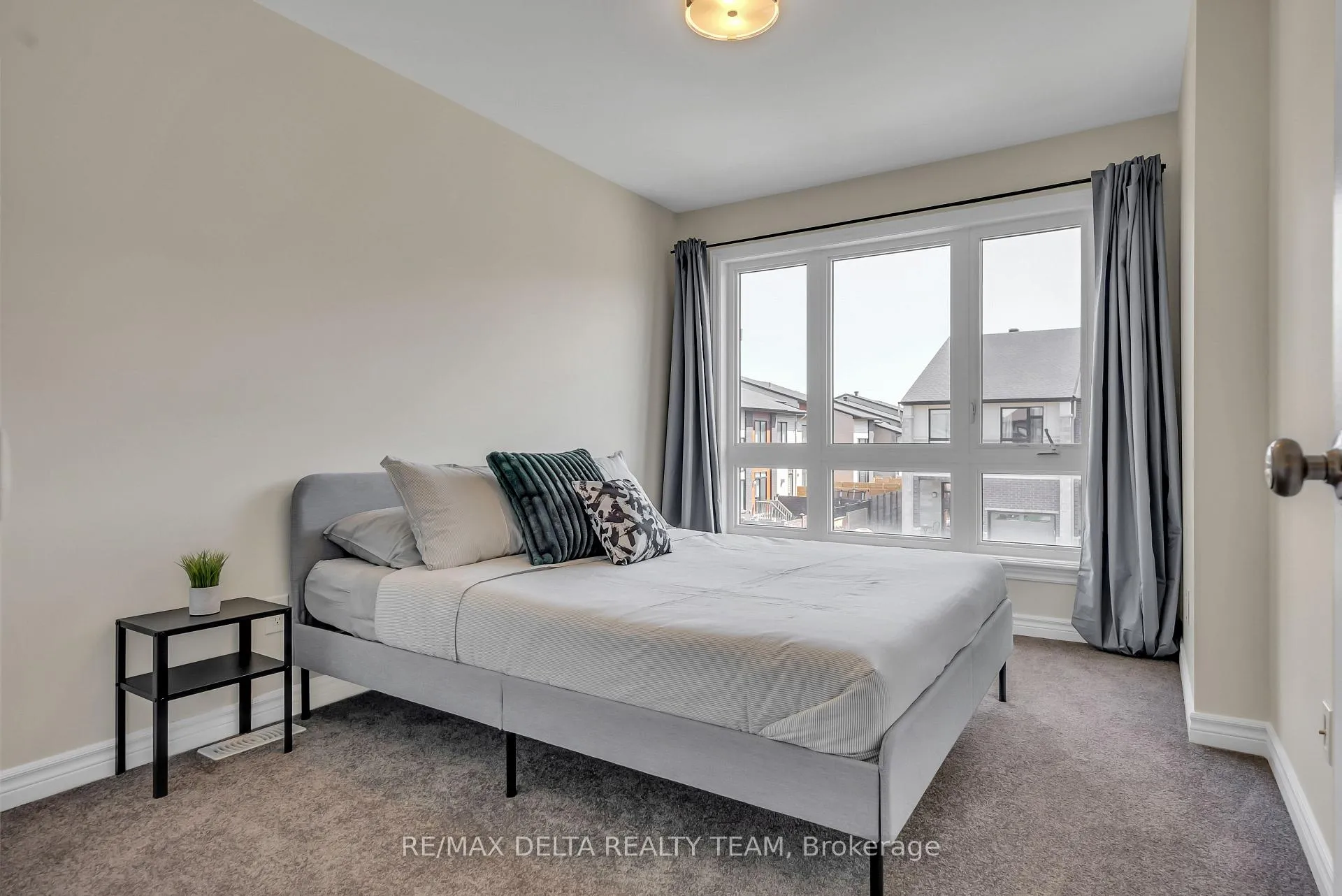 Photo 39 of 700 Guardian Grove, Ottawa, Riverside South/Gloucester Glen — HOMEH