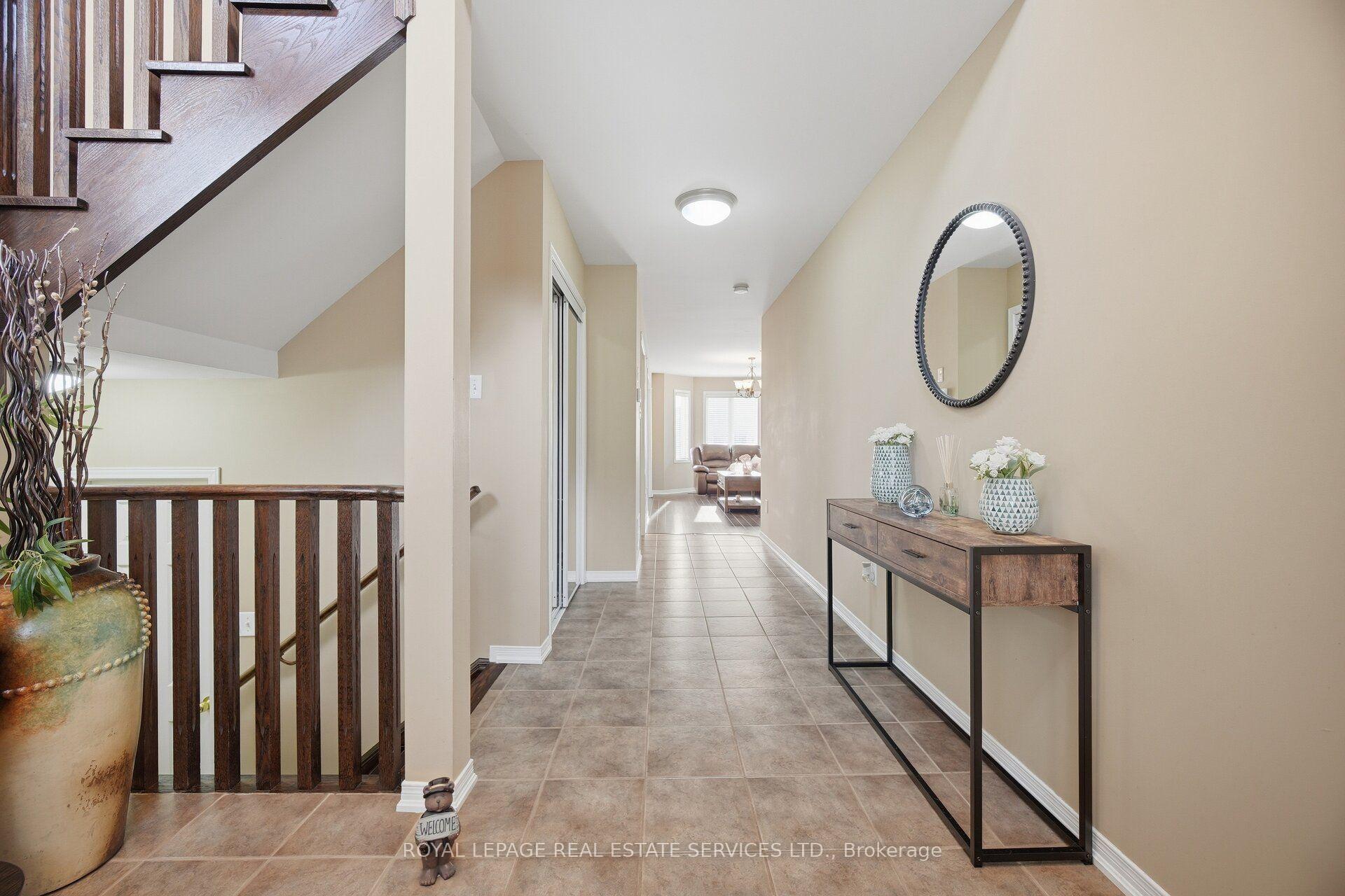 Photo 6 of 332 Duncan Lane N, Milton, Scott — HOMEH