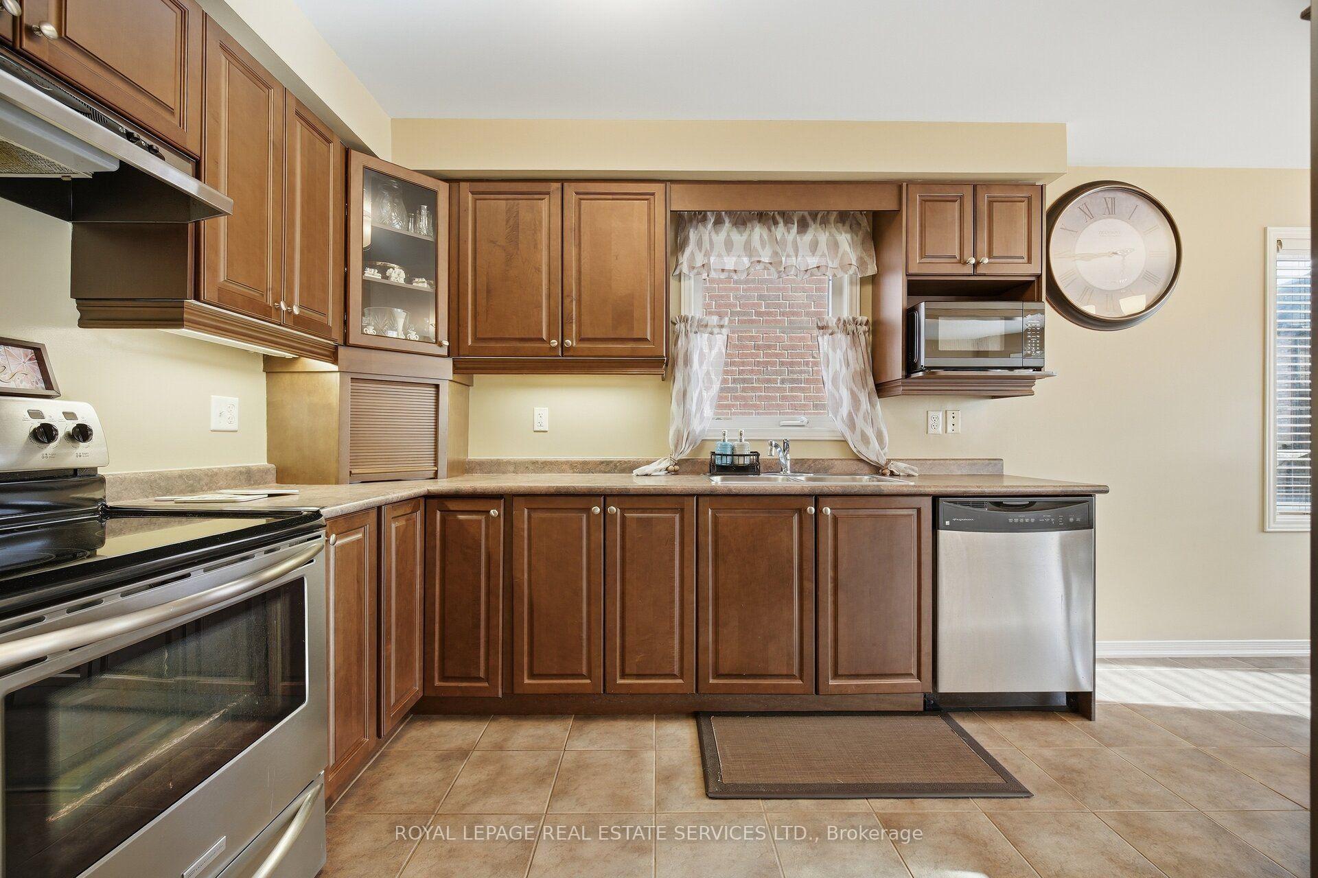 Photo 21 of 332 Duncan Lane N, Milton, Scott — HOMEH