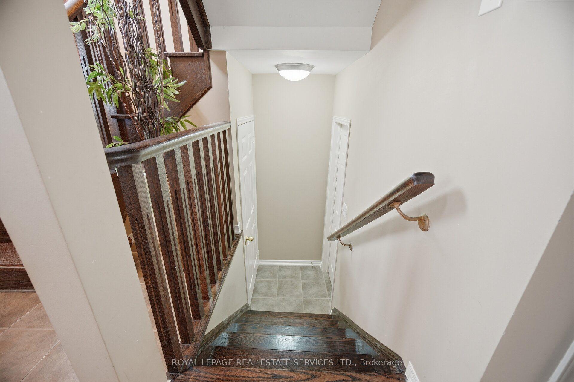 Photo 26 of 332 Duncan Lane N, Milton, Scott — HOMEH