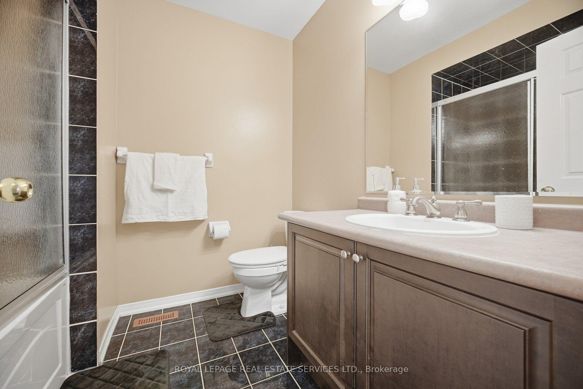 Photo 43 of 332 Duncan Lane N, Milton, Scott — HOMEH