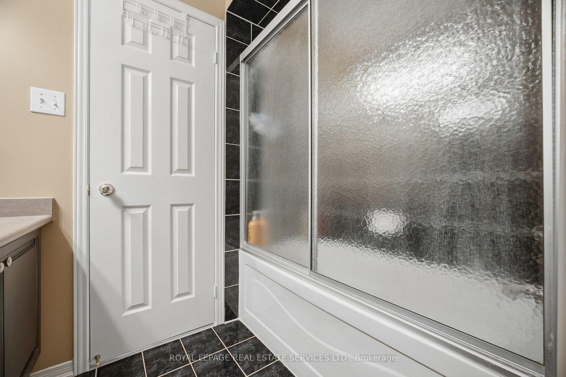 Photo 44 of 332 Duncan Lane N, Milton, Scott — HOMEH
