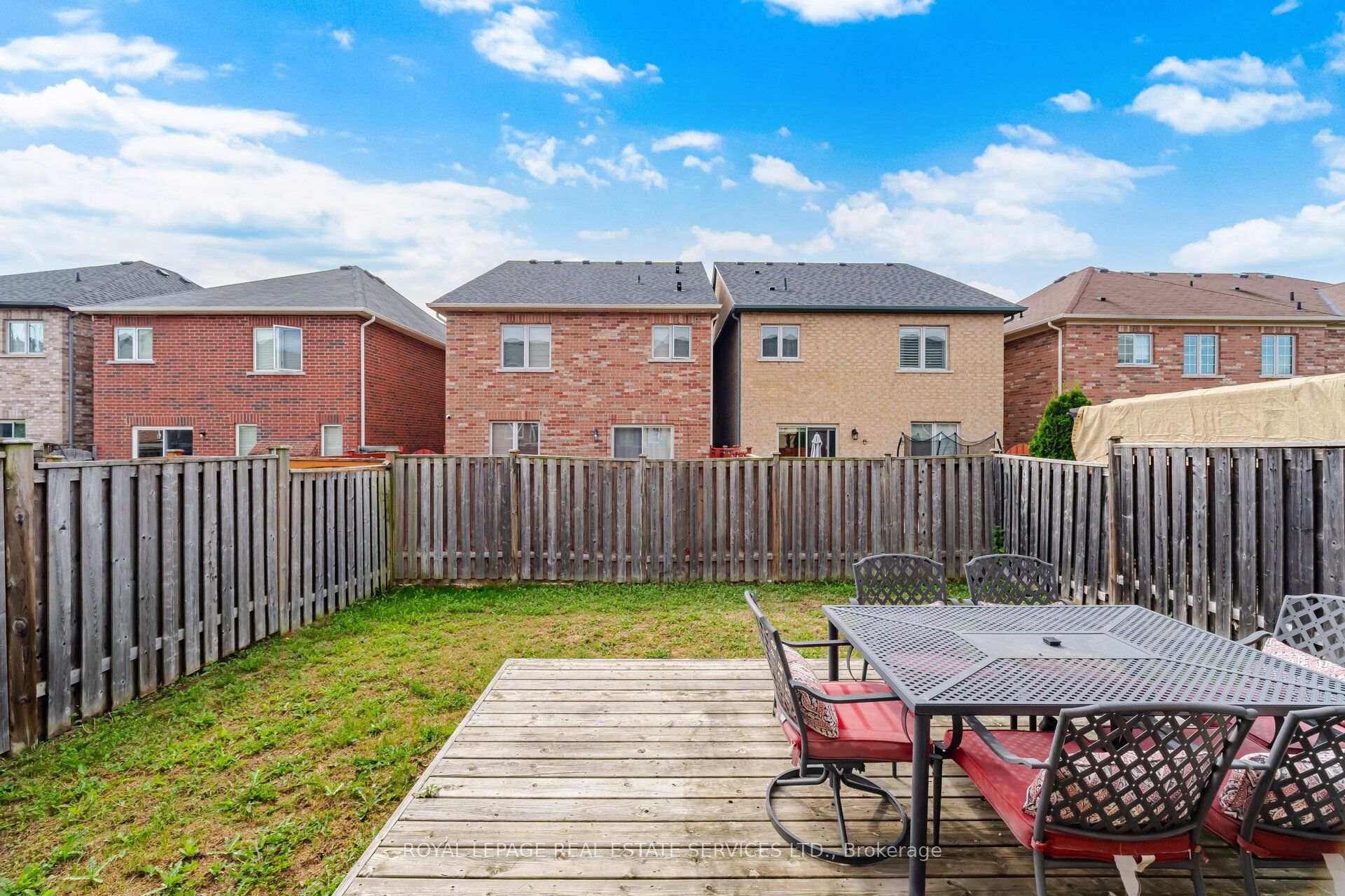 Photo 49 of 332 Duncan Lane N, Milton, Scott — HOMEH
